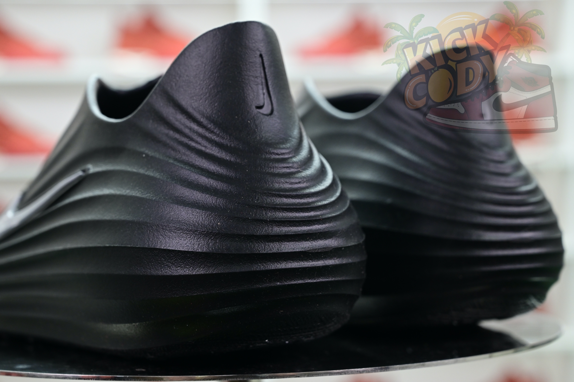 Nike ReactX Rejuven8  HV5062-001