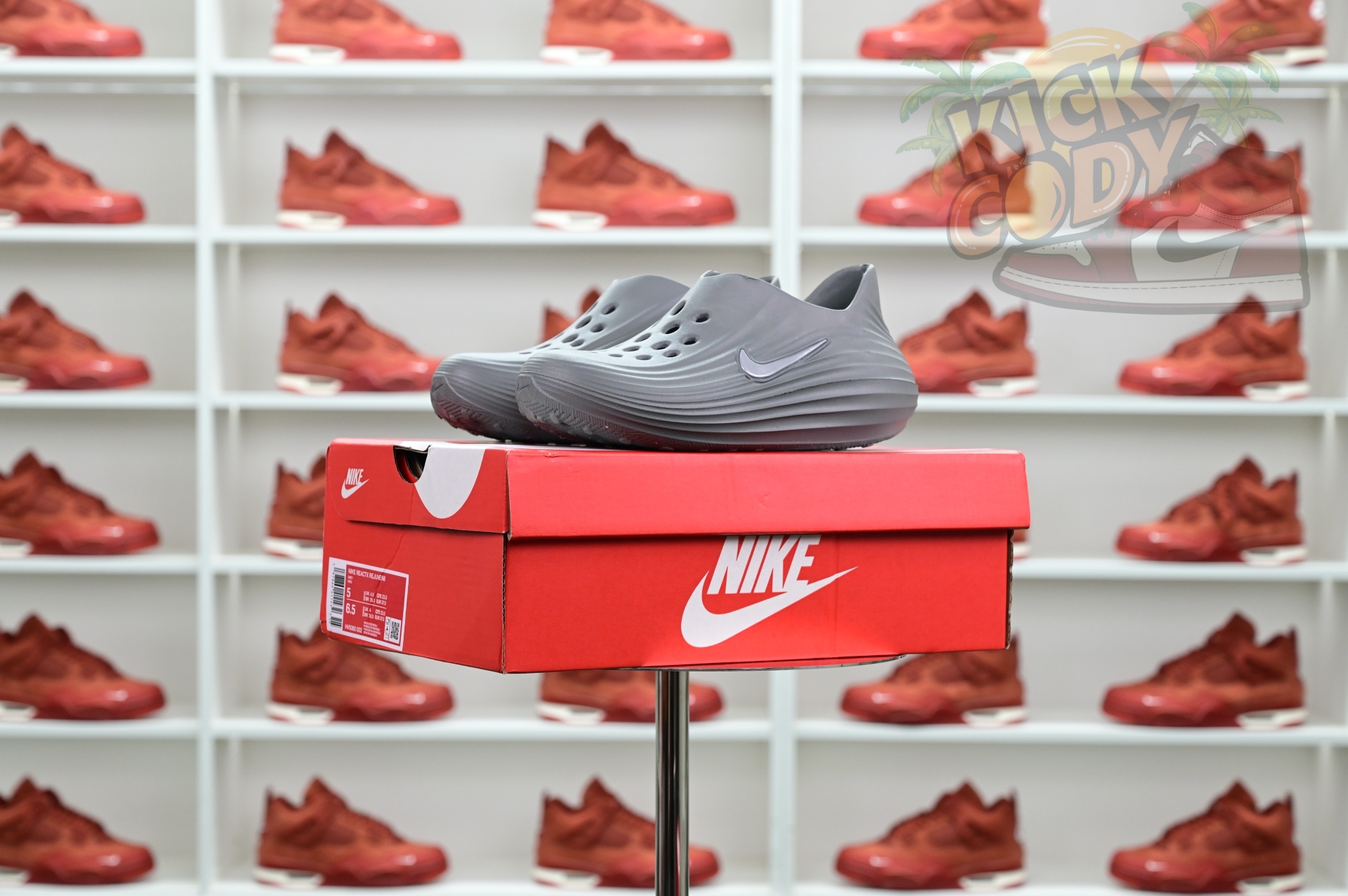 Nike ReactX Rejuven8 HV5060-002