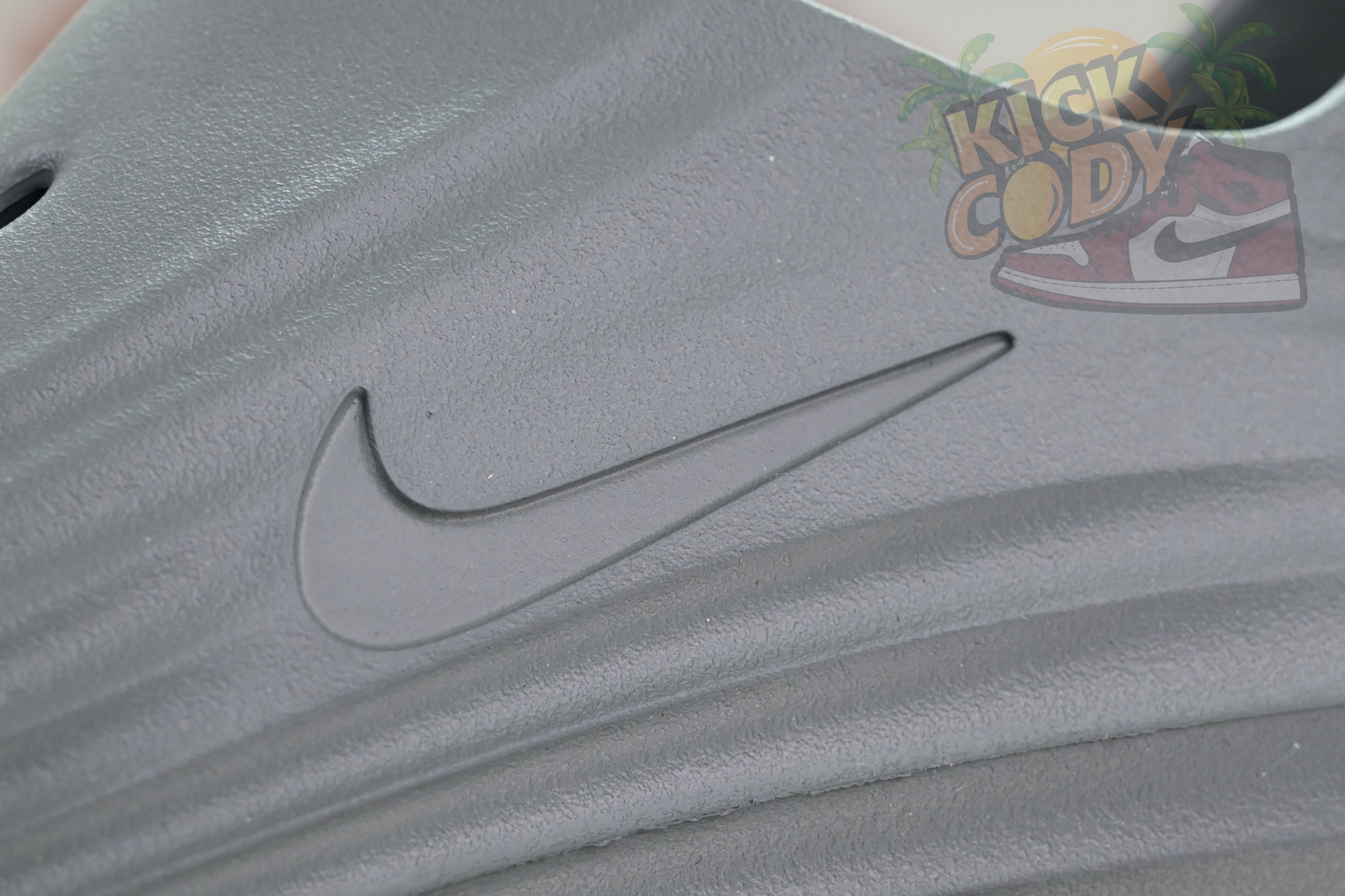 Nike ReactX Rejuven8  HV5060-002