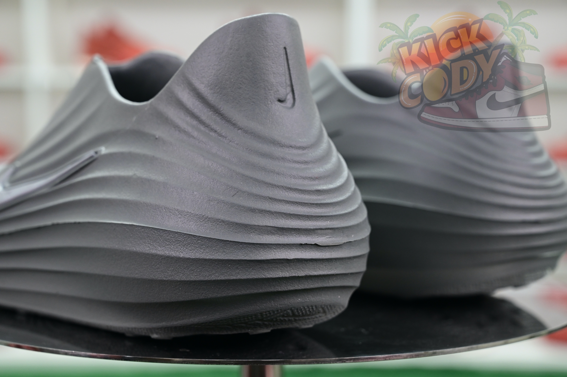 Nike ReactX Rejuven8  HV5060-002