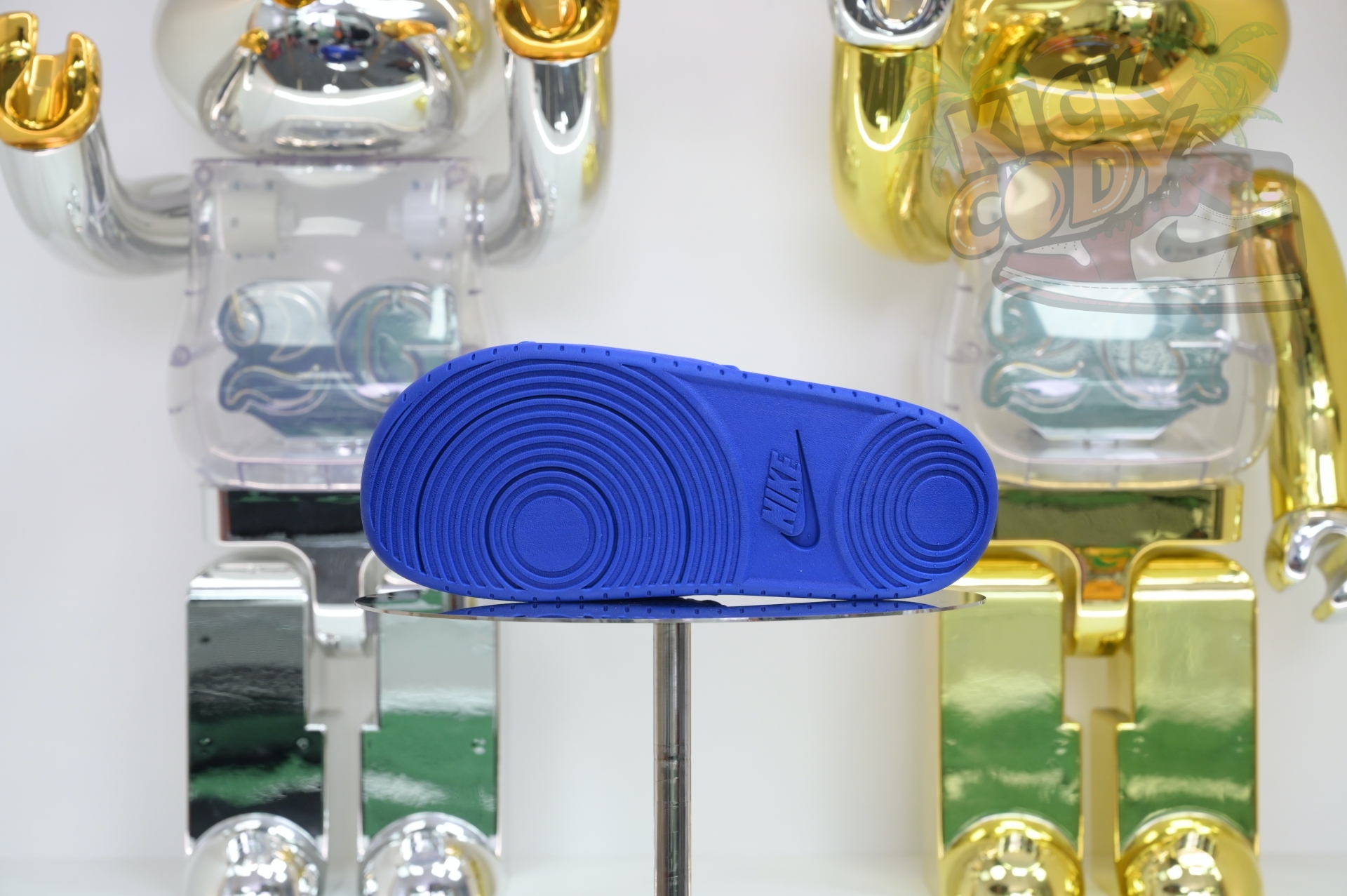 Nike Kobe Offcourt Slides  IP2870-400