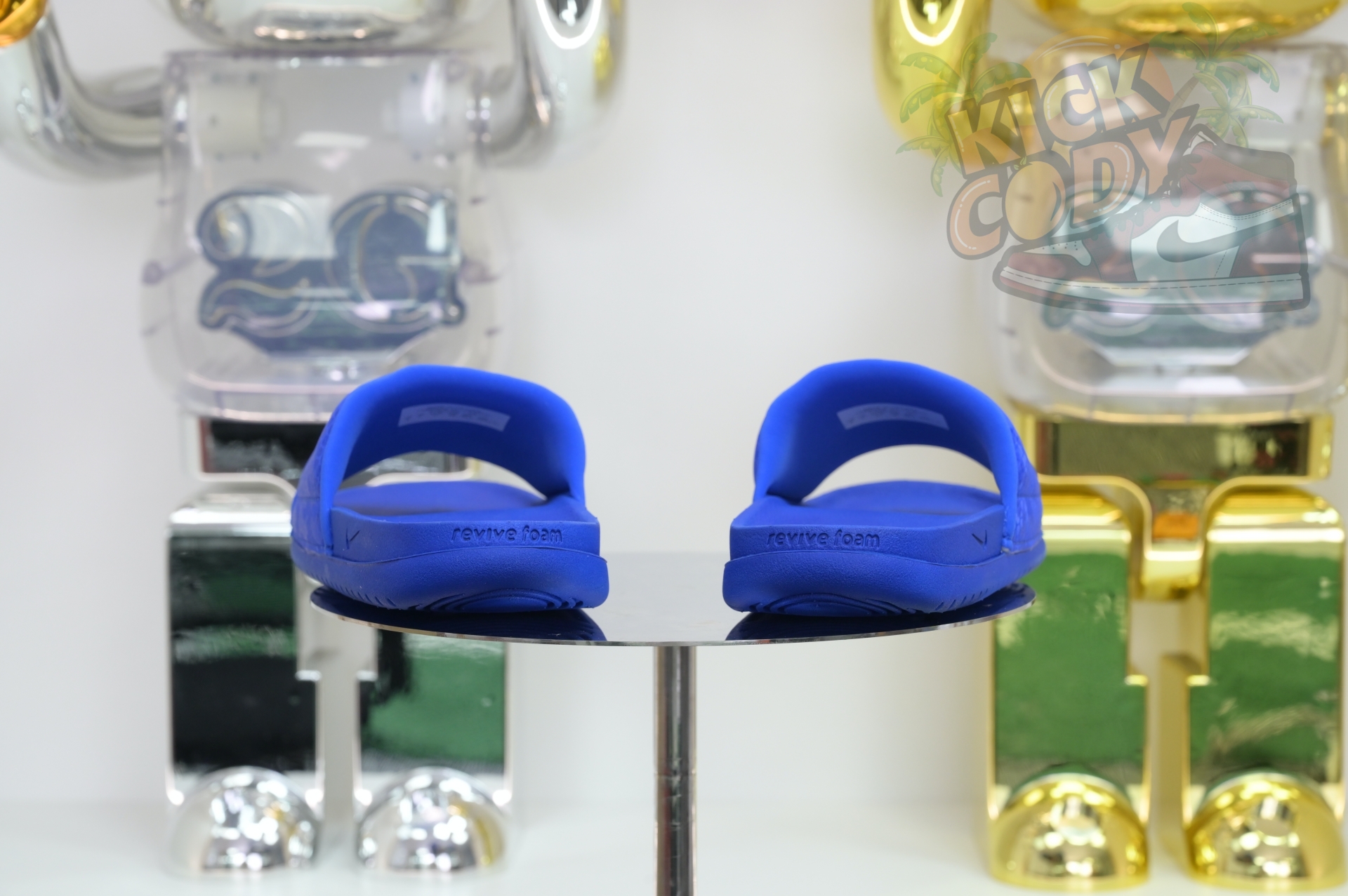 Nike Kobe Offcourt Slides  IP2870-400