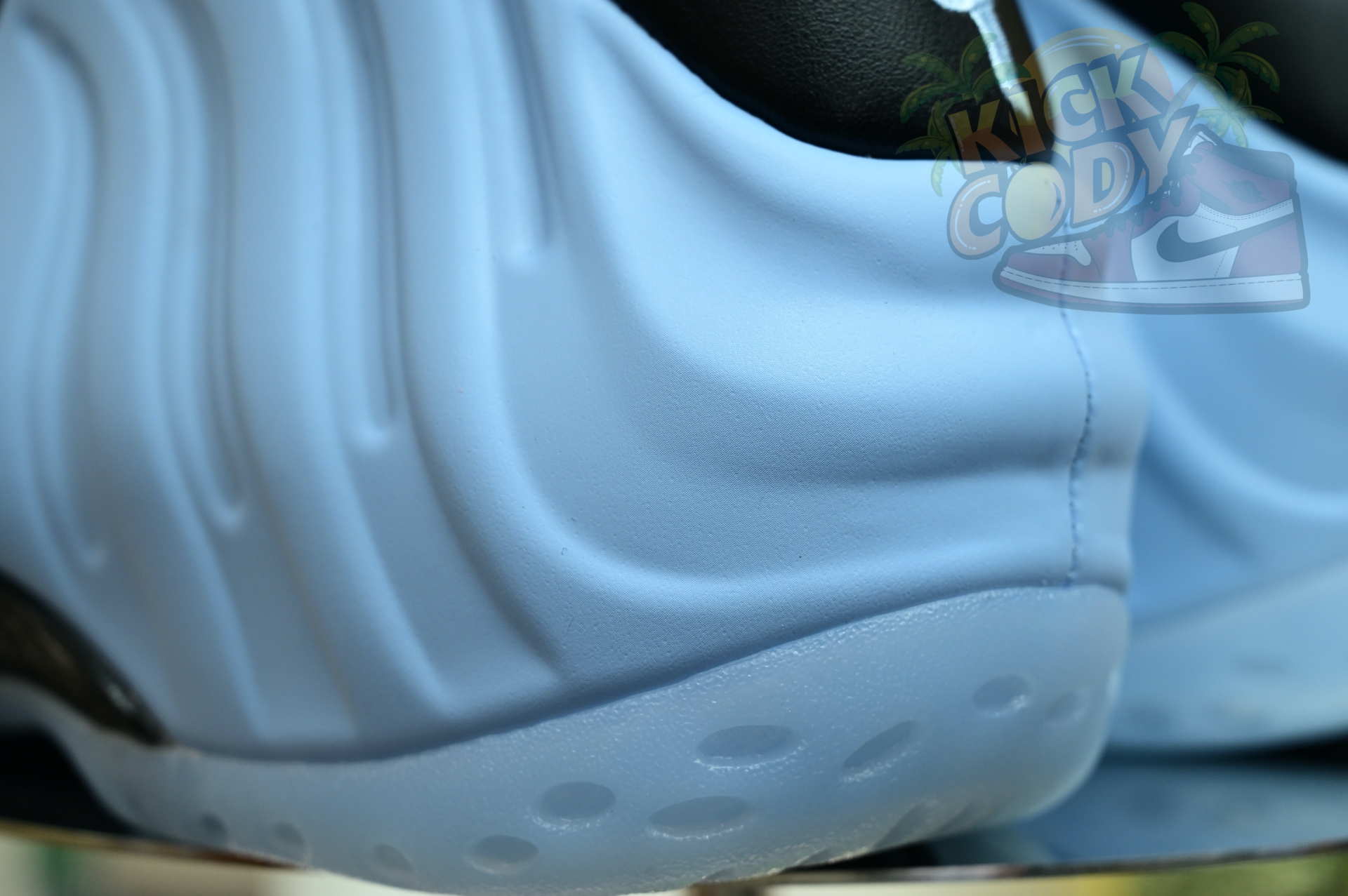Nike Air Foamposite One 'Psychic Blue and Black'  HJ6014-400