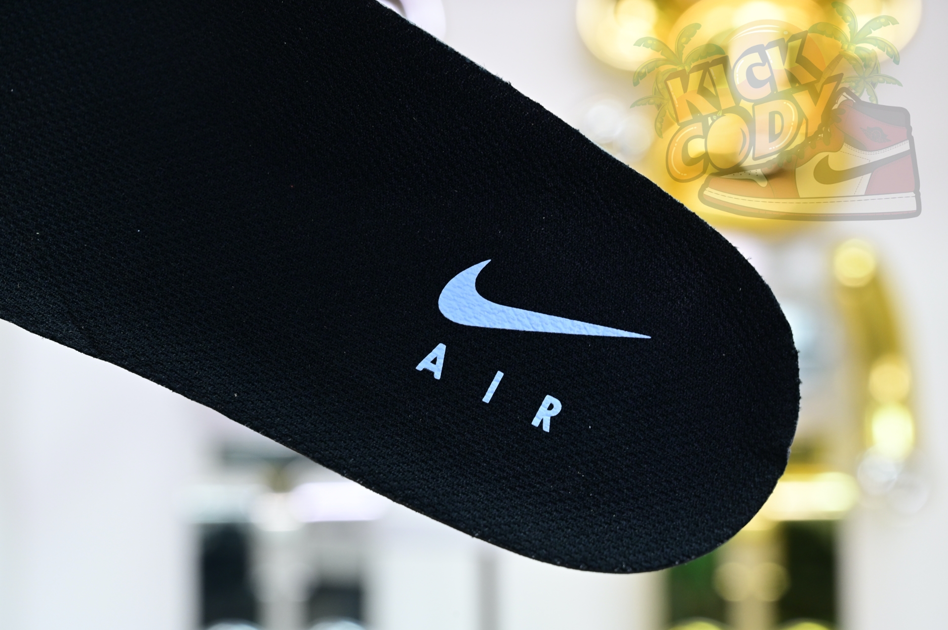 Nike Air Foamposite One 'Psychic Blue and Black'  HJ6014-400