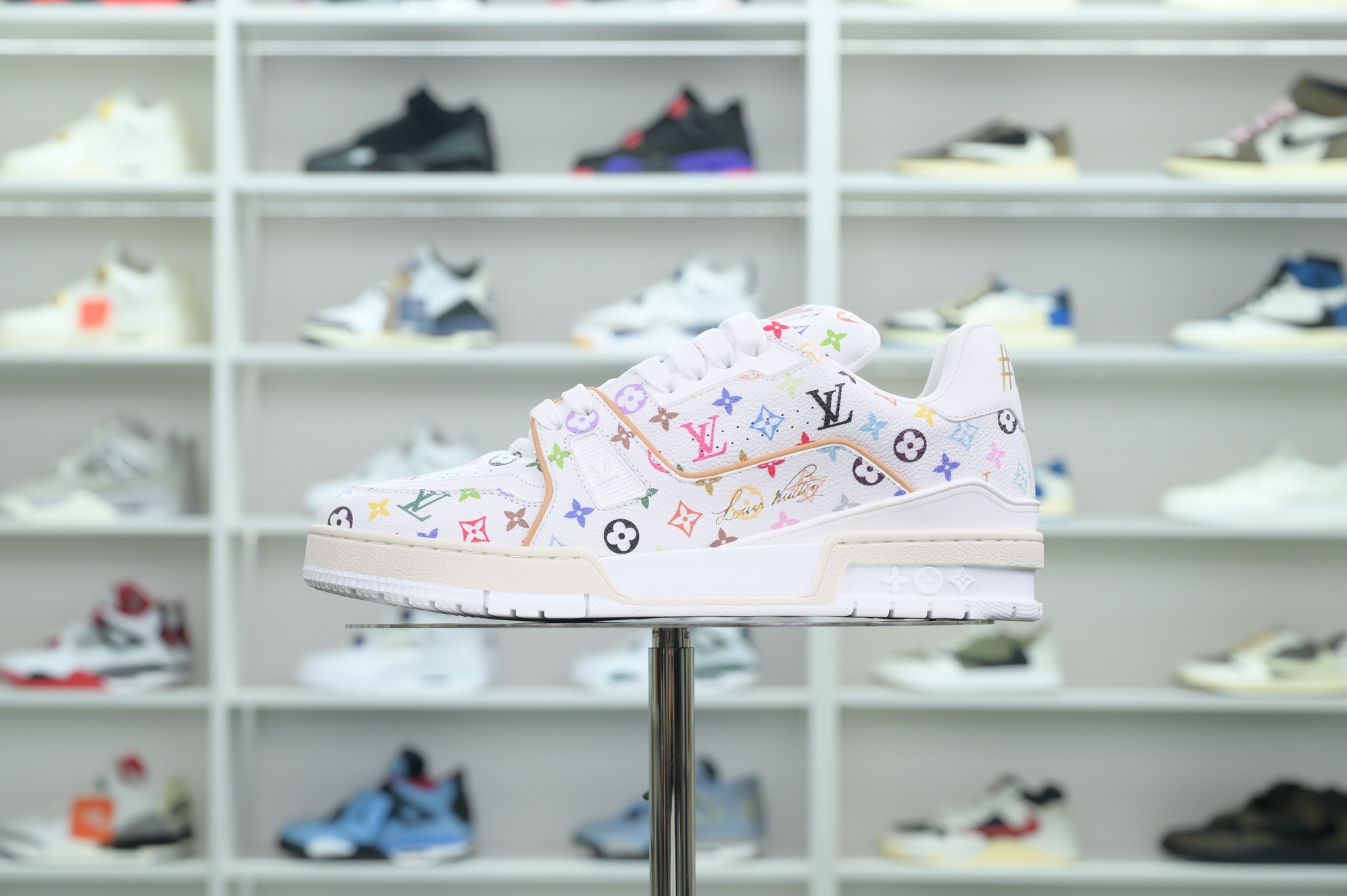 Takashi Murakami x LOUIS VUITTON Trainer