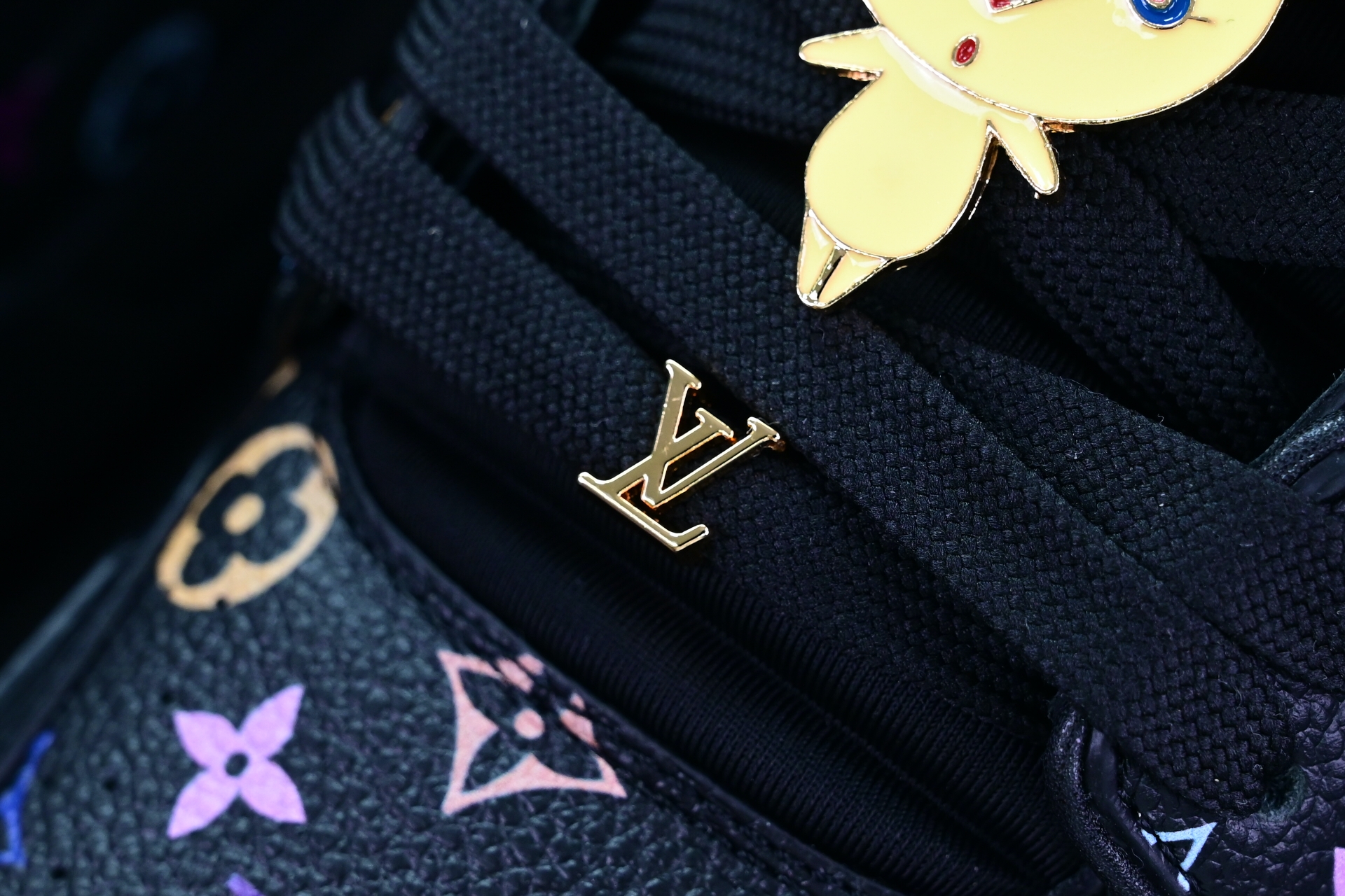 Takashi Murakami x LOUIS VUITTON Trainer