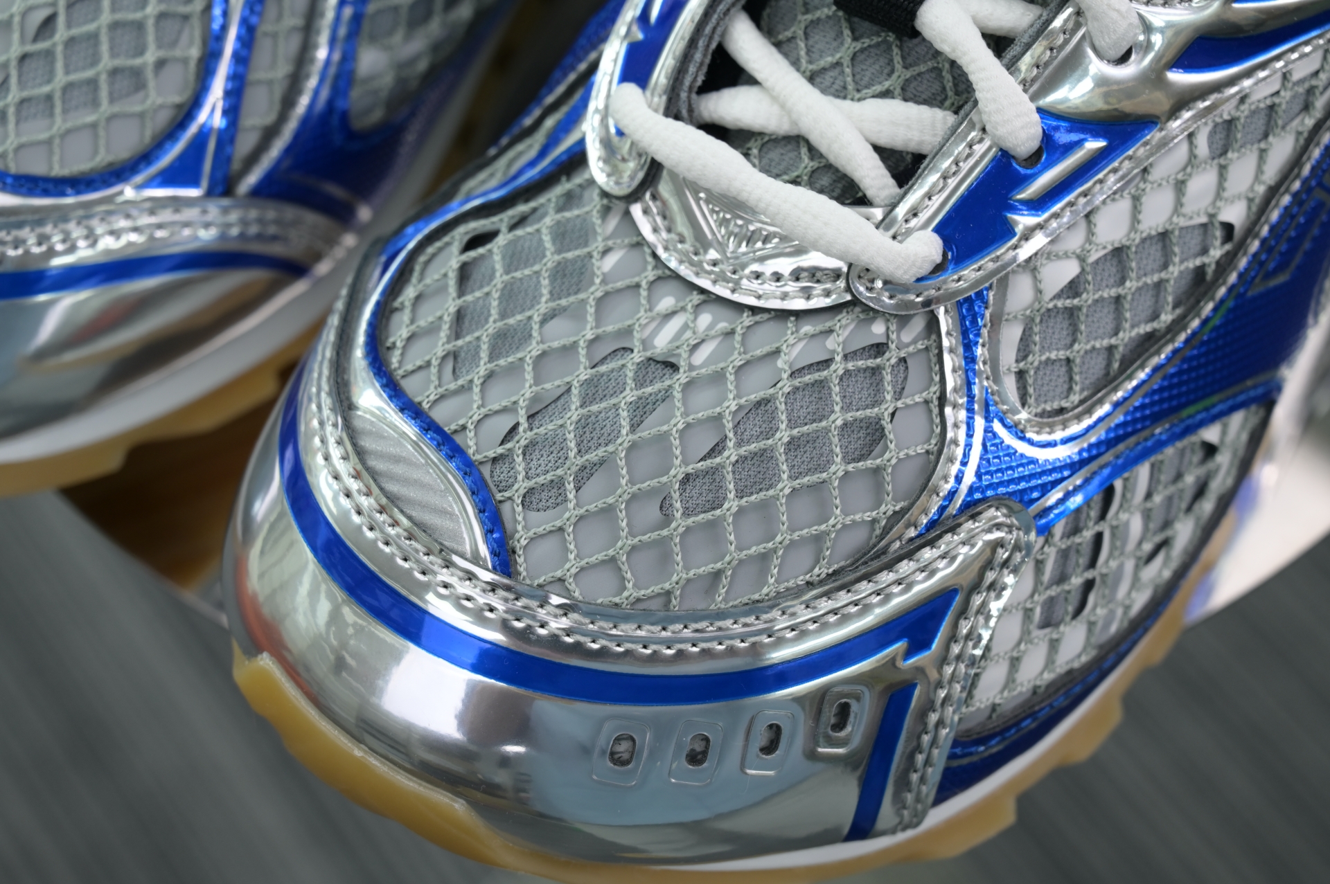 Bottega Veneta Orbit