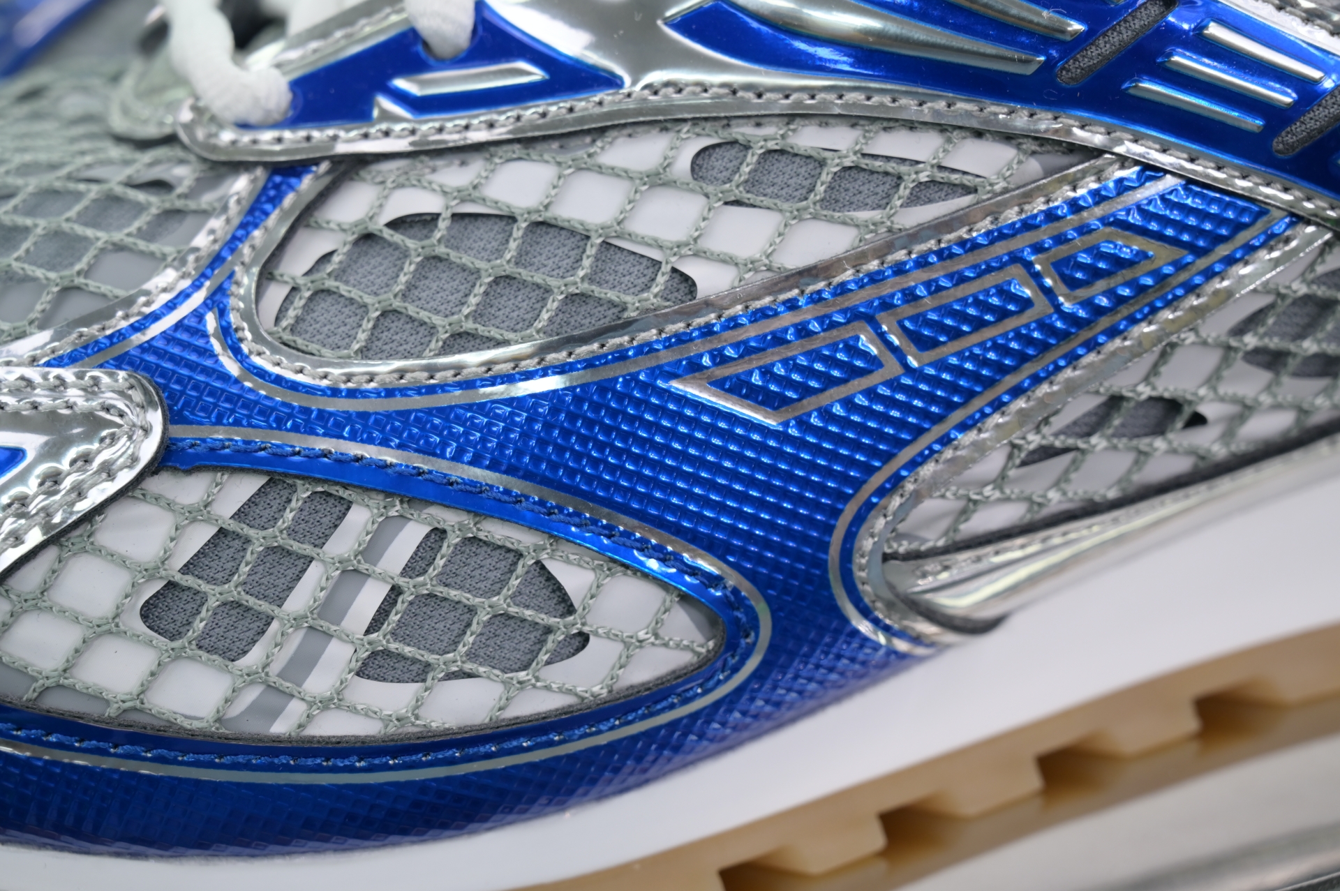 Bottega Veneta Orbit