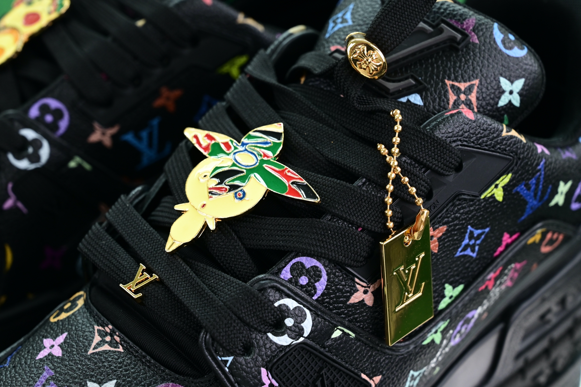 Takashi Murakami x LOUIS VUITTON Trainer