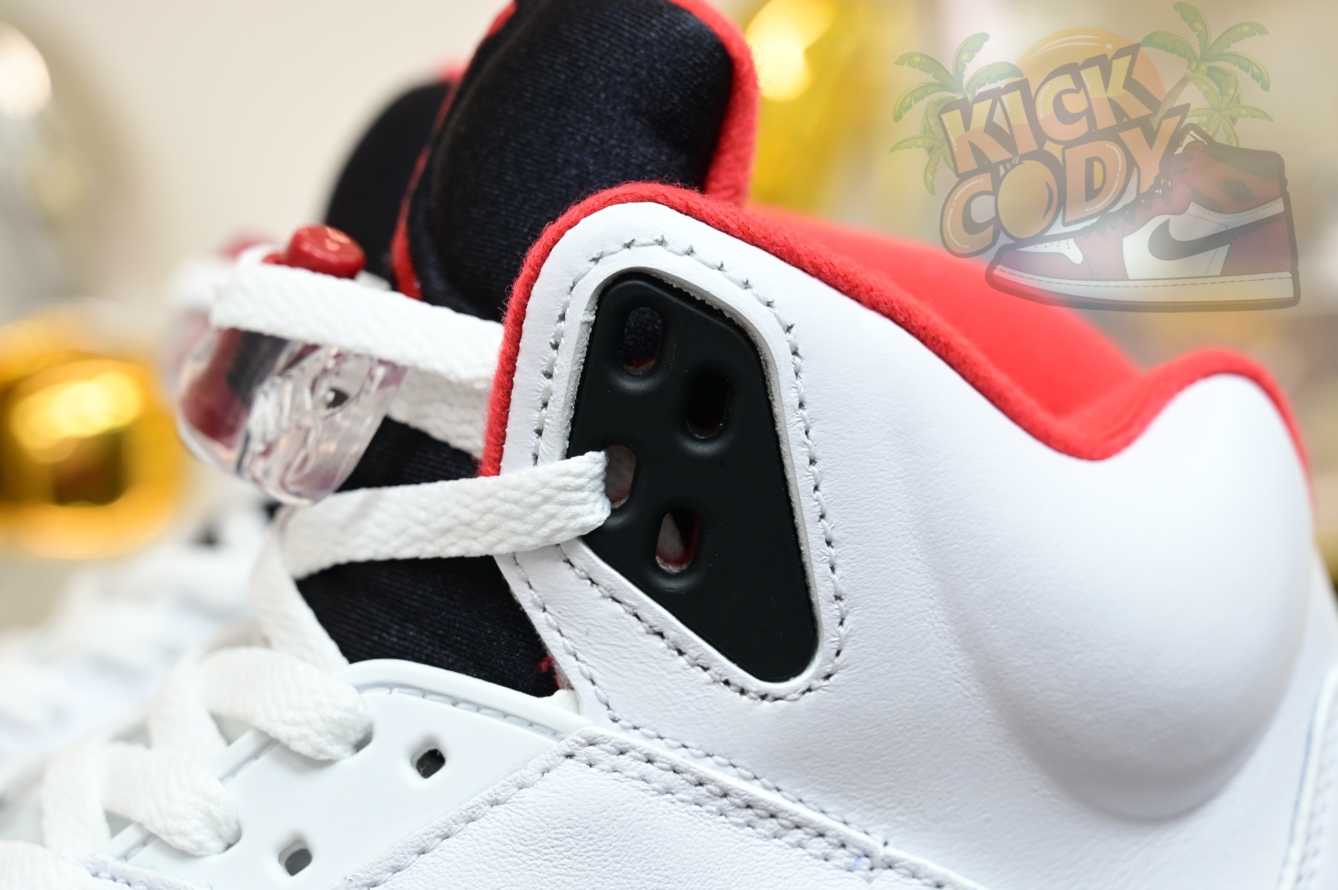 Air Jordan 5 Fire Red“Black Tongue”  HQ7978-101