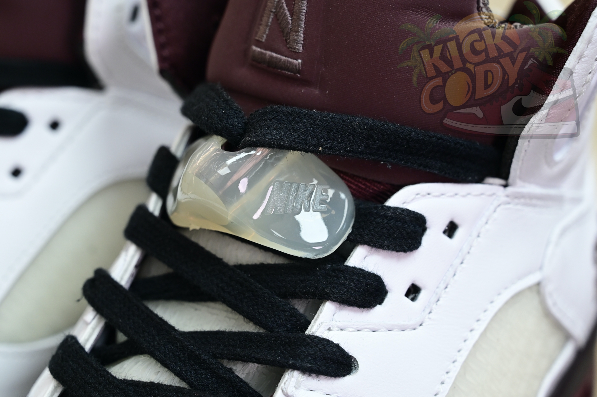 A Ma Maniére x  Air Jordan 5“Burgundy Crush” IB1528-100