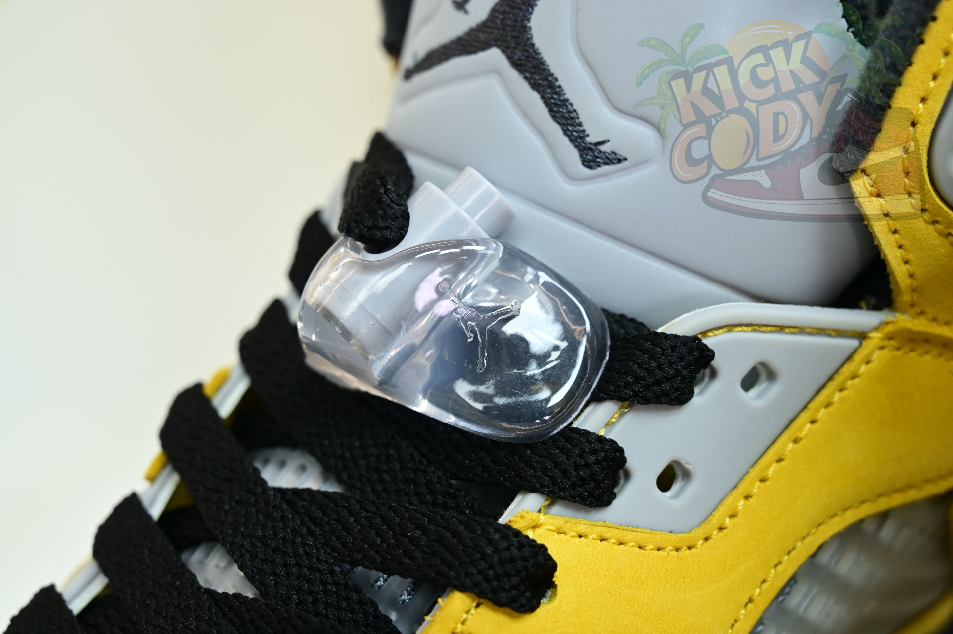 Air Jordan 5 Retro