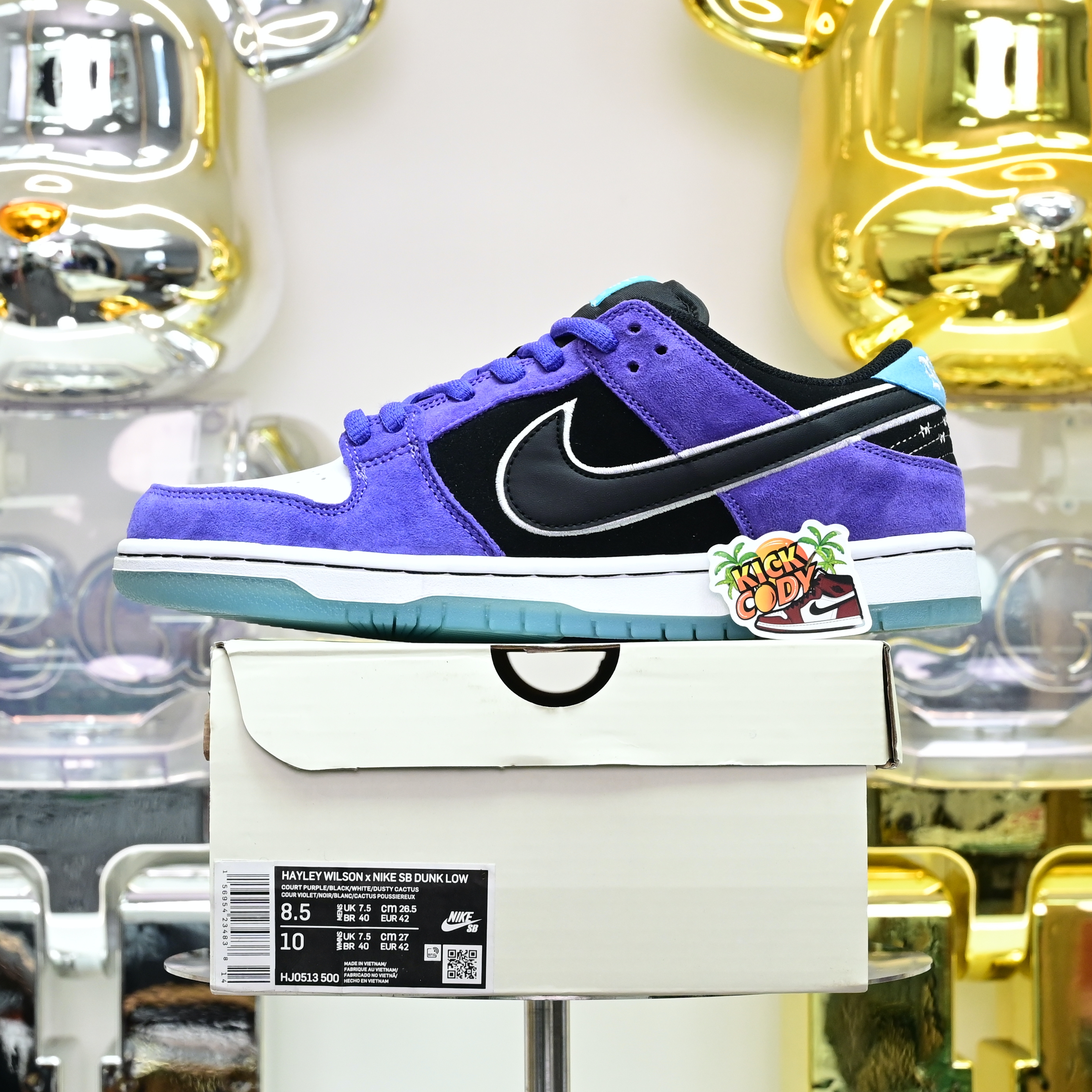 Hayley Wilson x Nike Dunk SB DUNK LOW PRO HJ0513-500