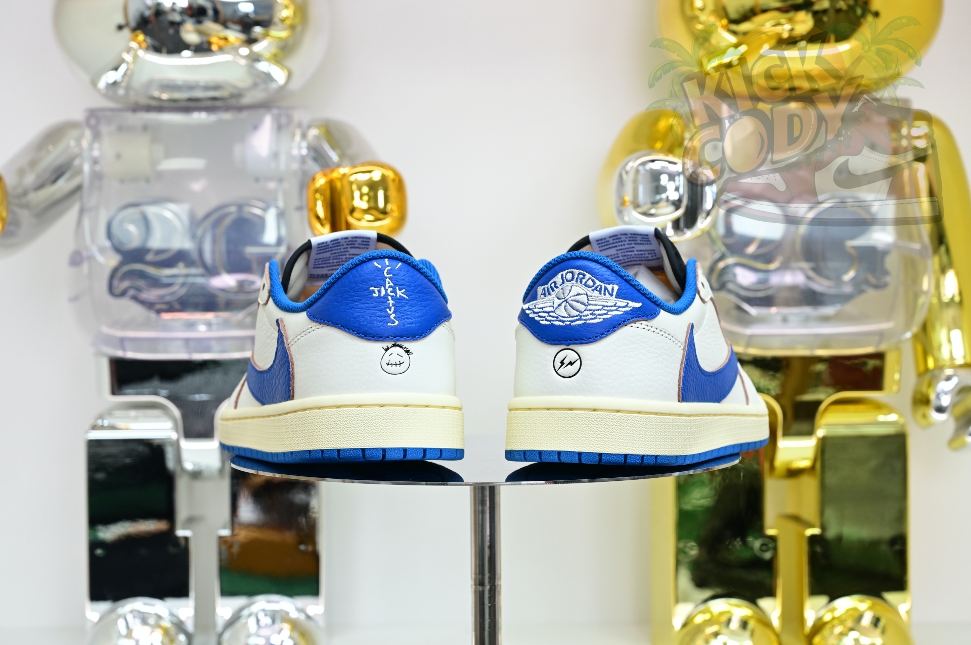 Travis Scott x Jordan Air Jordan 1 Low OG