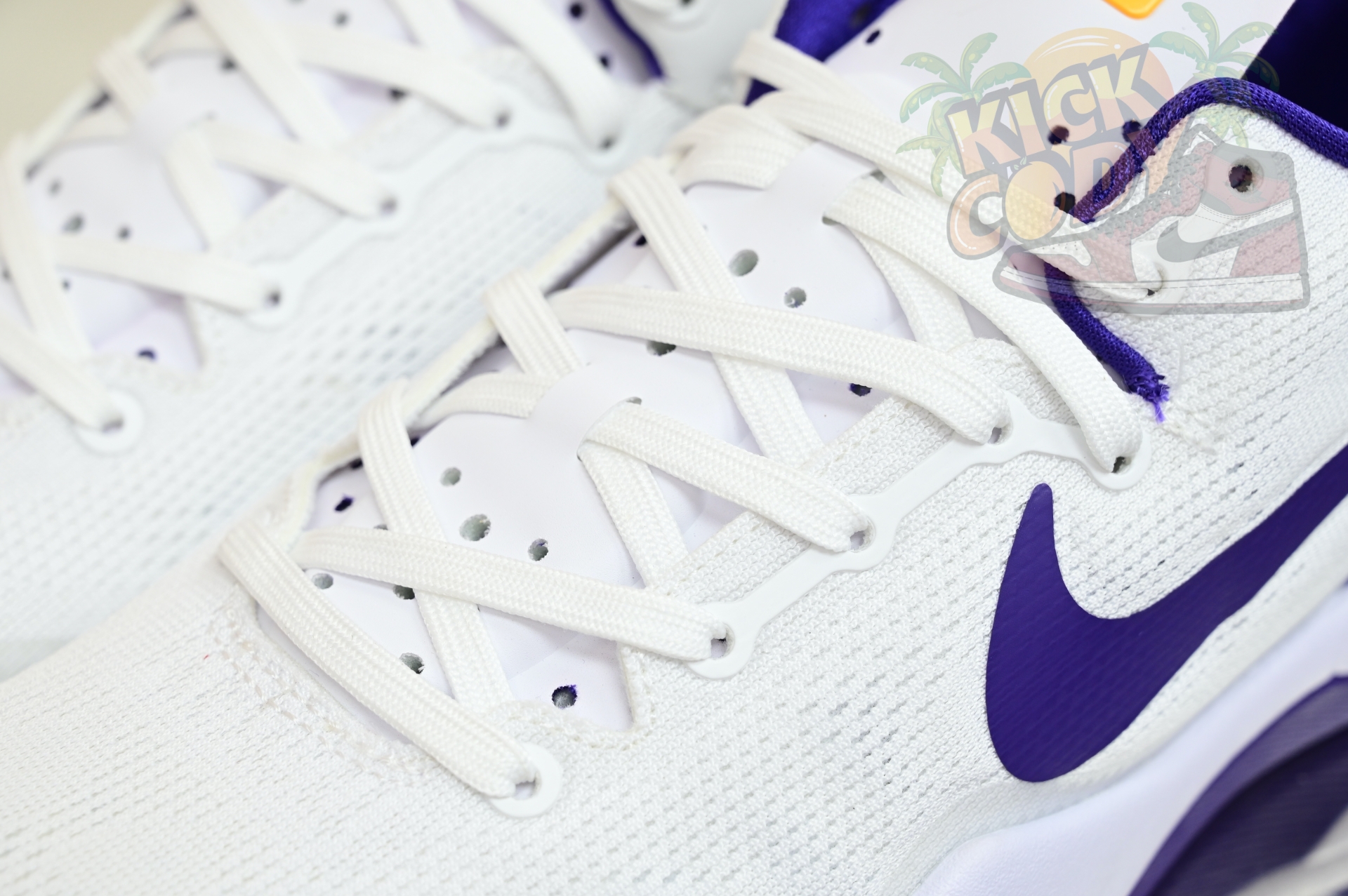 Nike Zoom Kobe 8 PROTROBTANC COURT PURPLE    HF7485 001