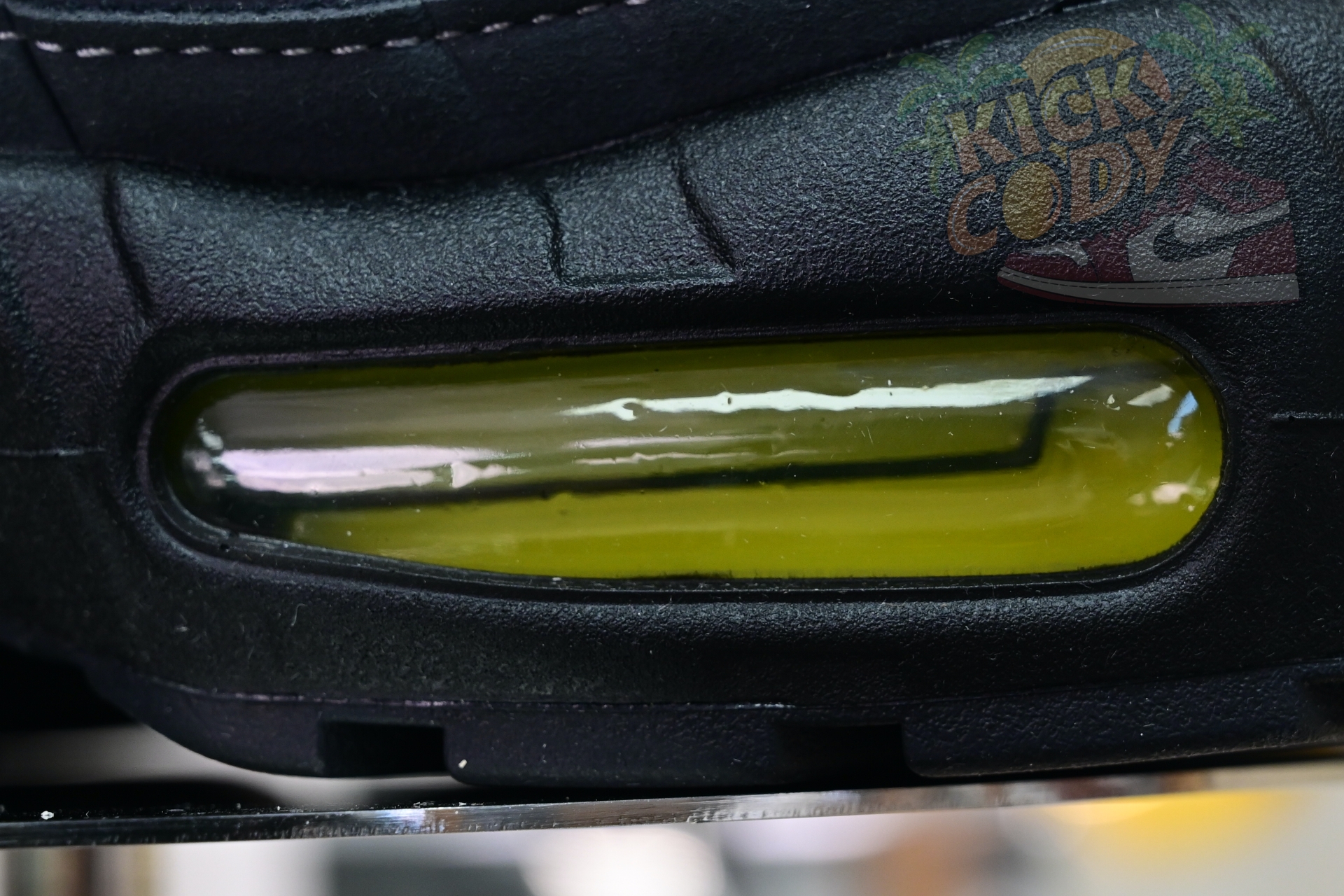 Nike Air Max 95 0G Neon  CT1689-001