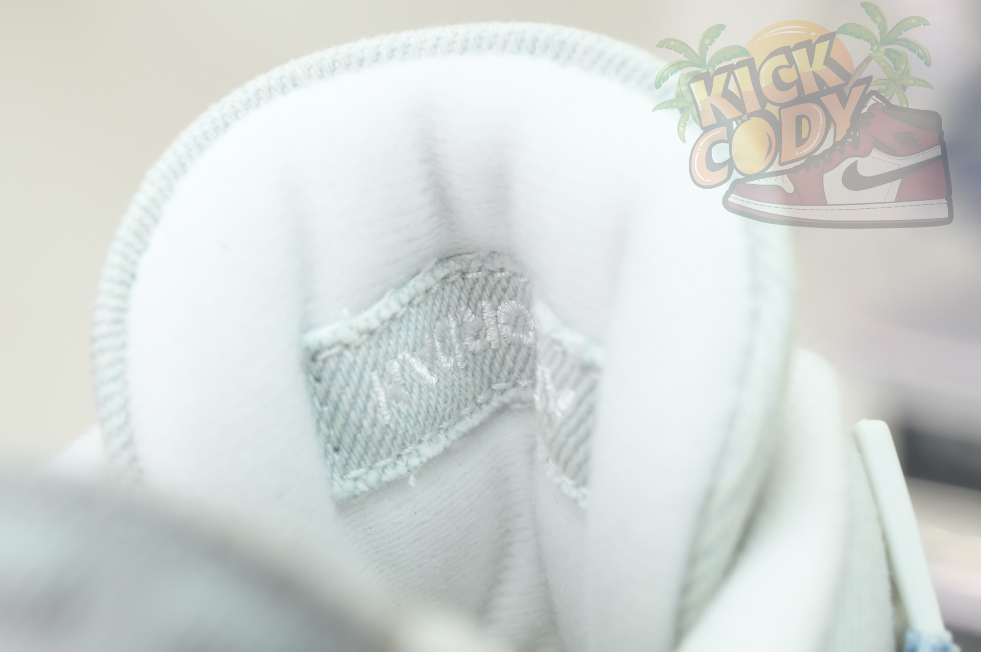 Air Jordan 4 Denim“Worn Blue” IB6716-100