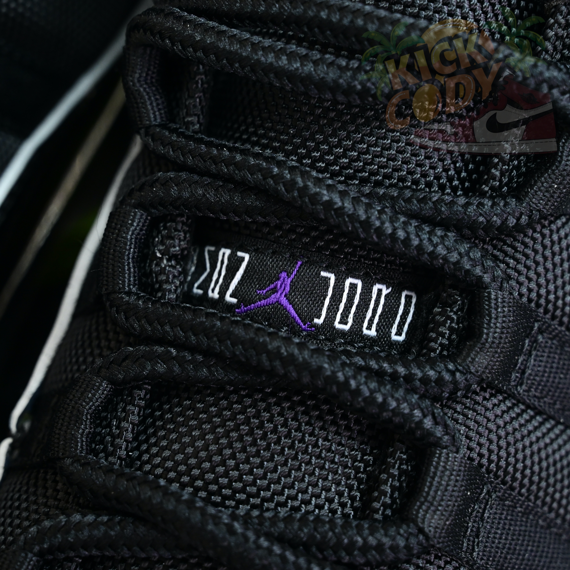 Air Jordan 11 GS Black/Barely Volt   CT8012-003