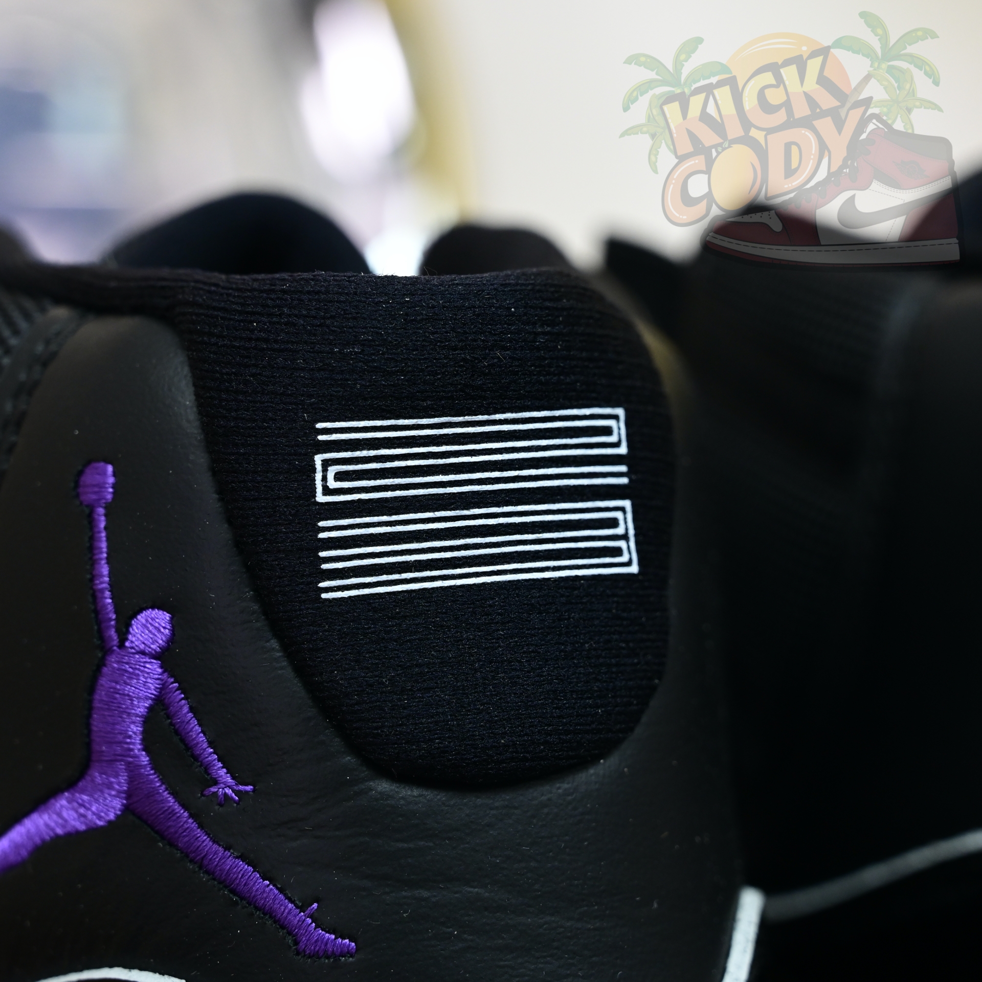 Air Jordan 11 GS Black/Barely Volt   CT8012-003