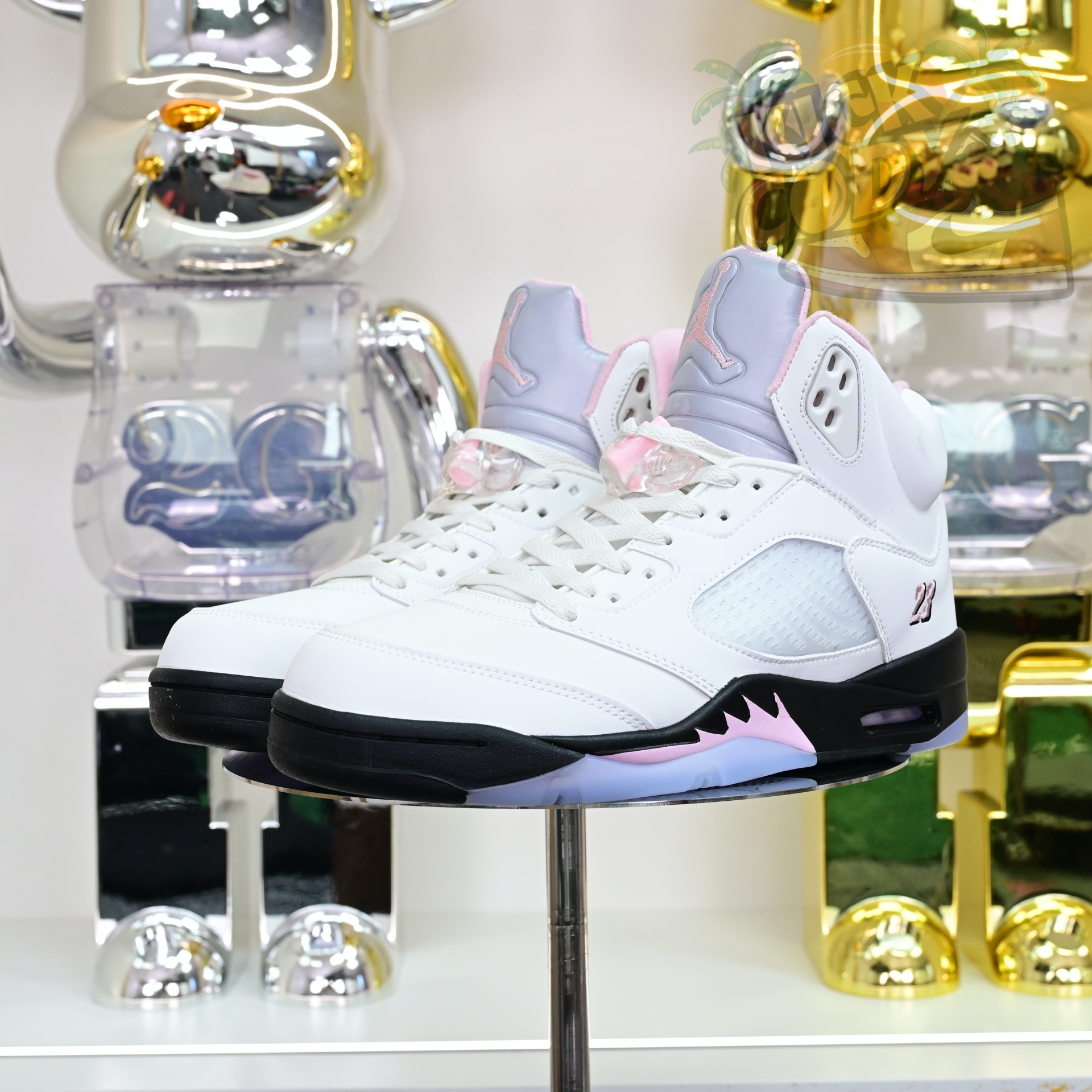 Air Jordan 5“Medium Soft Pink” HQ7978-102
