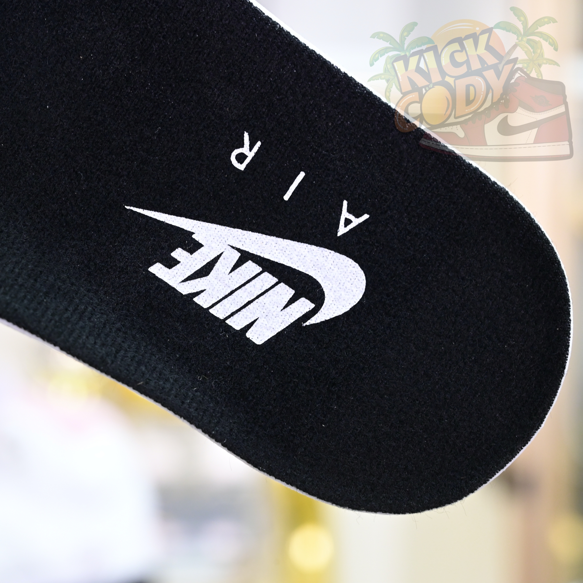 Air Jordan 5“Medium Soft Pink” HQ7978-102