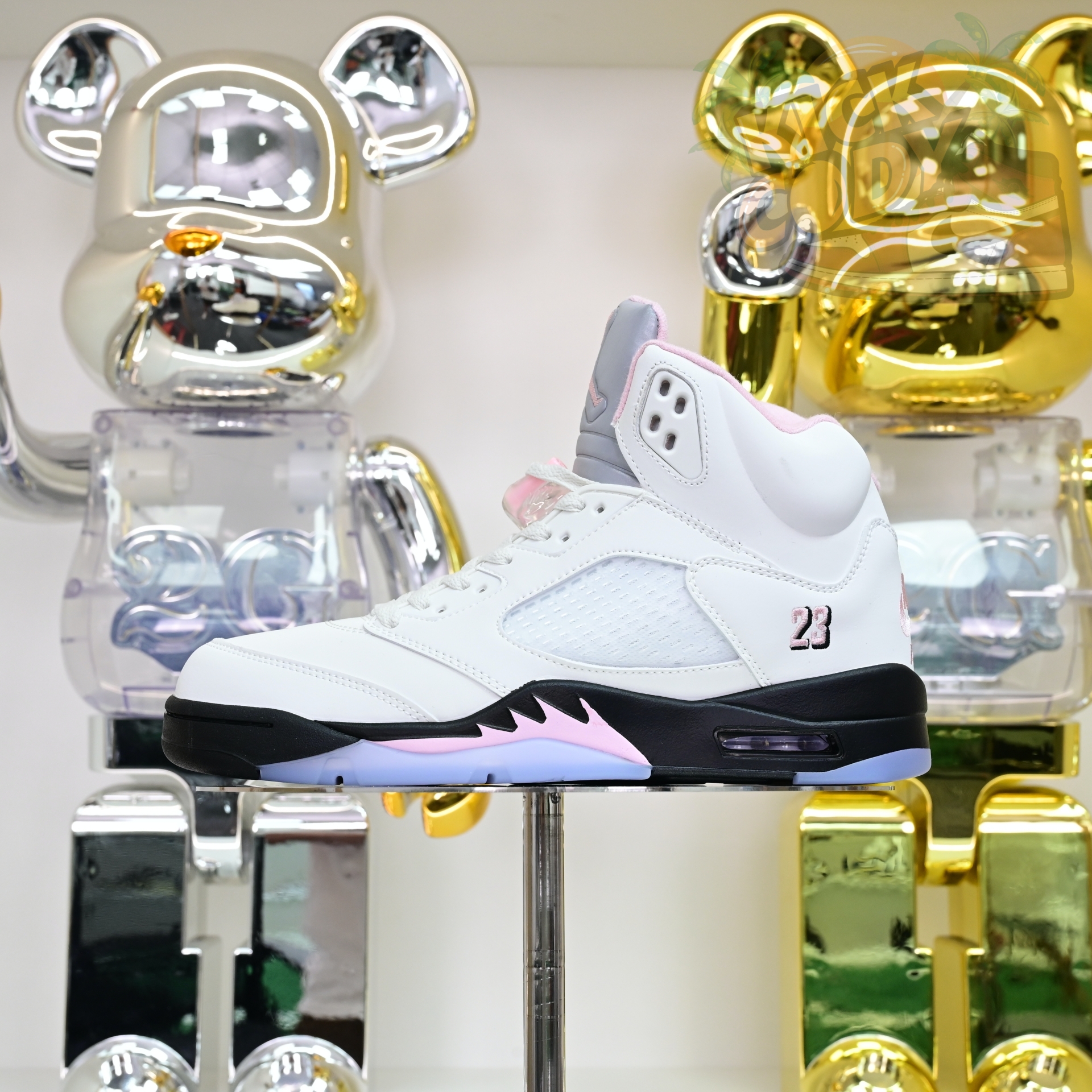 Air Jordan 5“Medium Soft Pink” HQ7978-102
