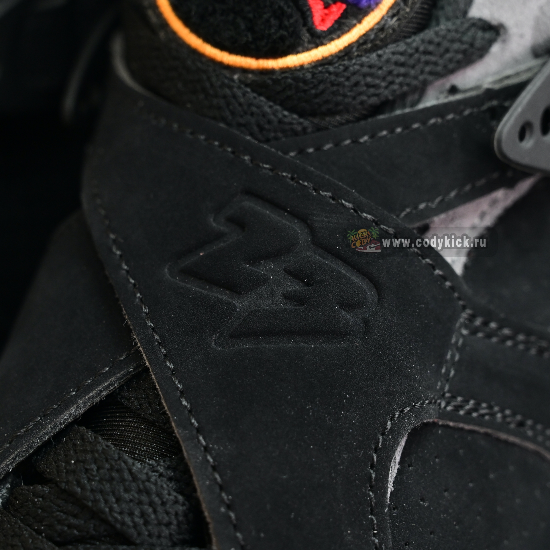 Air Jordan 8  RETRO 2025   305381-006