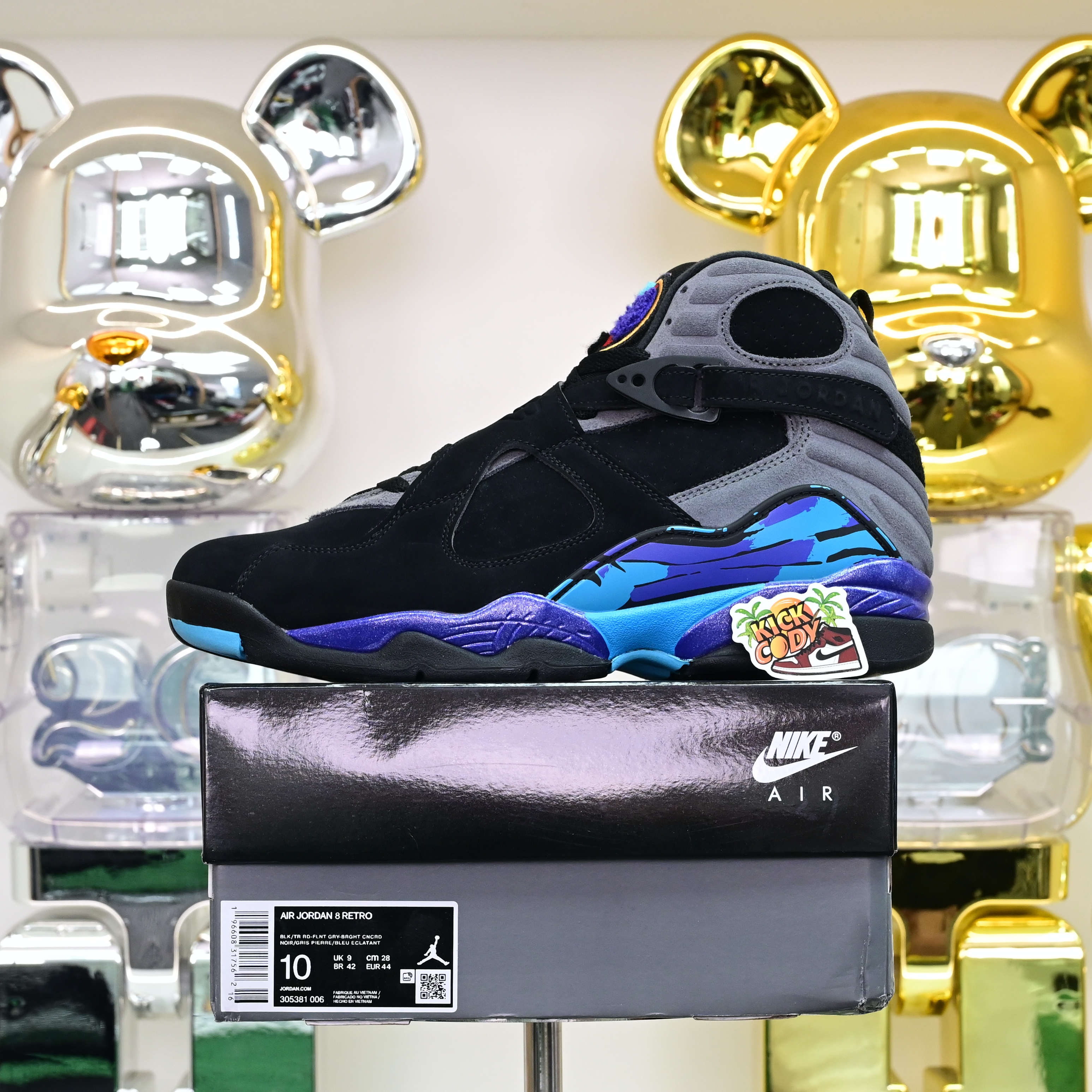 Air Jordan 8 RETRO 2025 305381-006