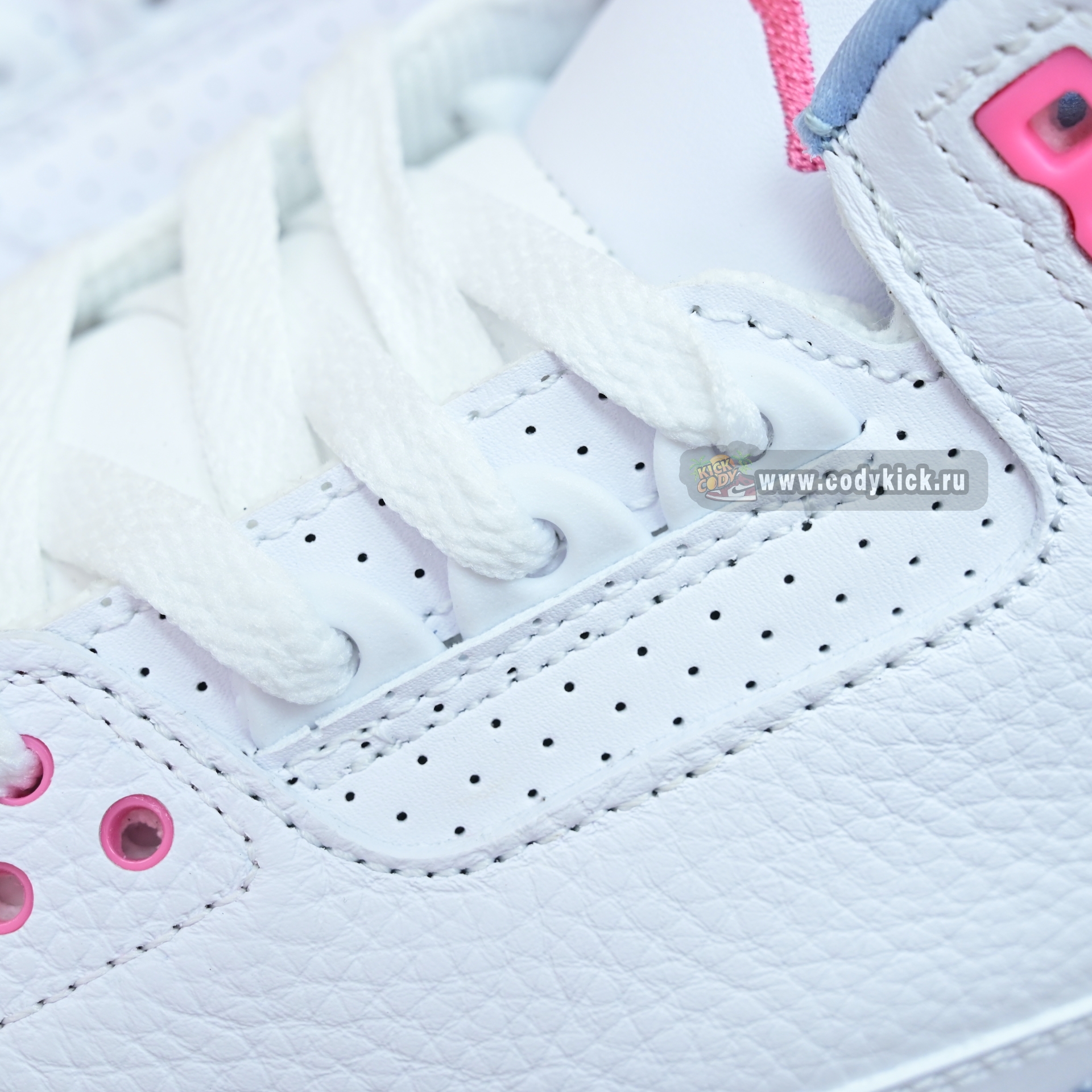 Air Jordan 3 Retro HQ0784-101