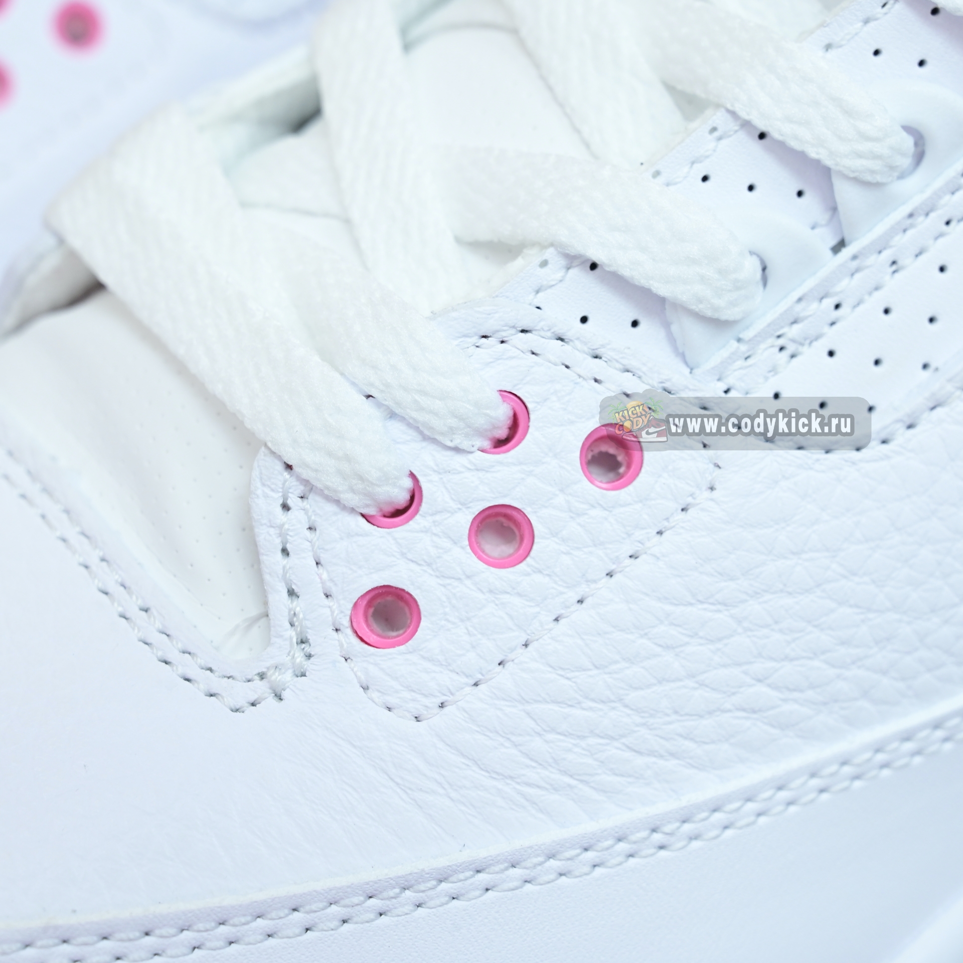 Air Jordan 3 Retro HQ0784-101