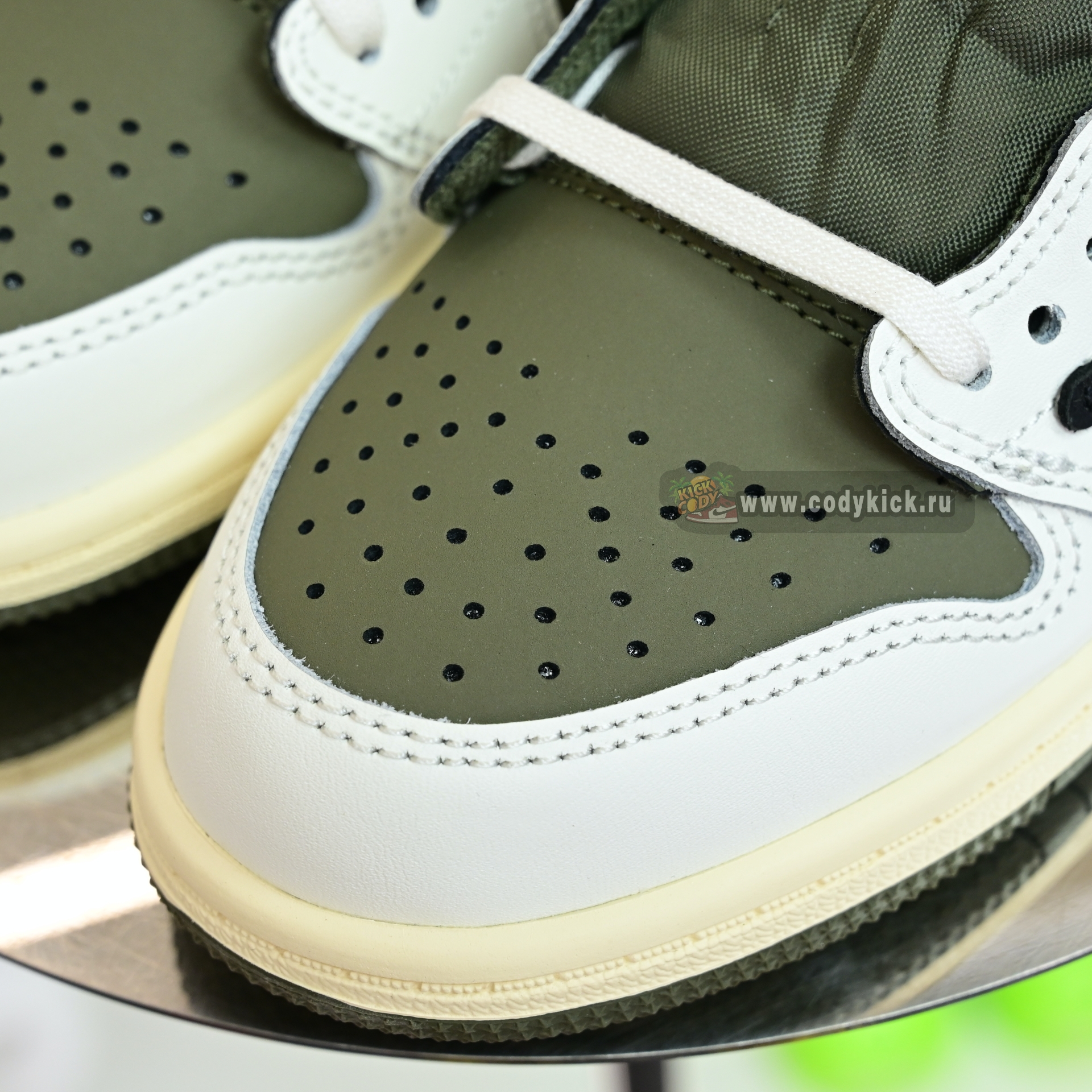 Kids Shoes Travis Scott x  Air Jordan 1 Low OG SP DO5442-200