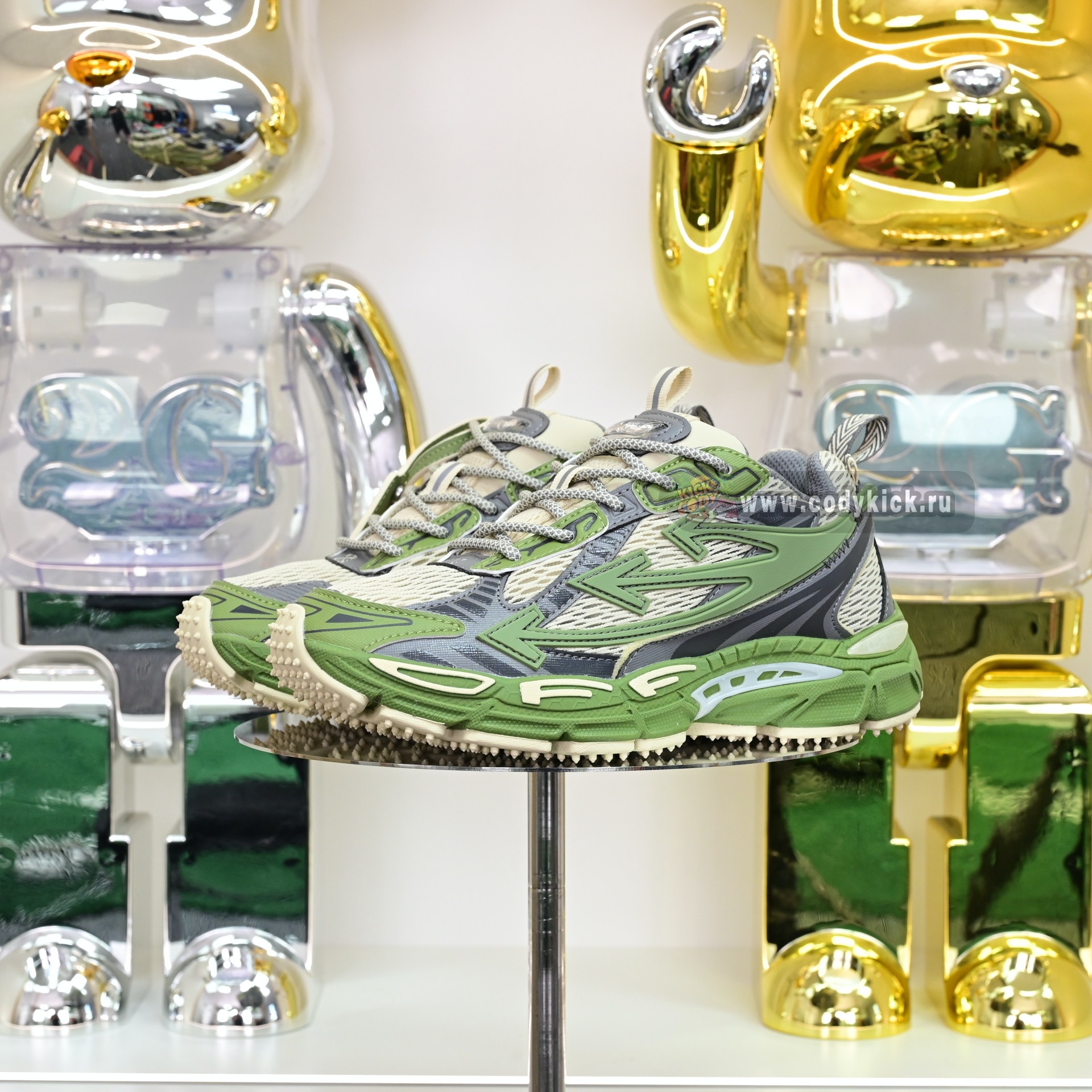 OFF-WHITE BE RIGHT BACK