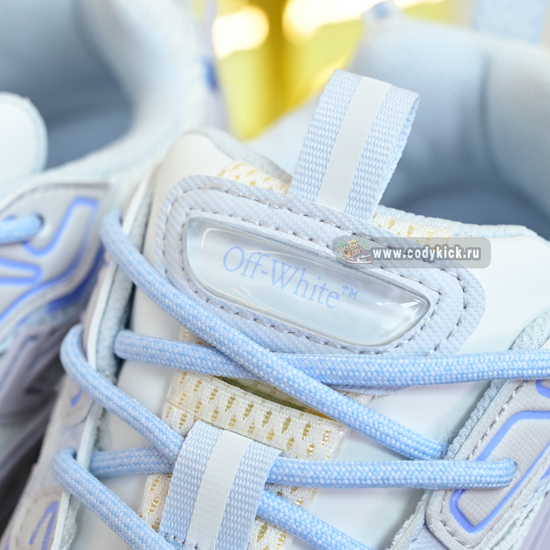 OFF-WHITE BE RIGHT BACK