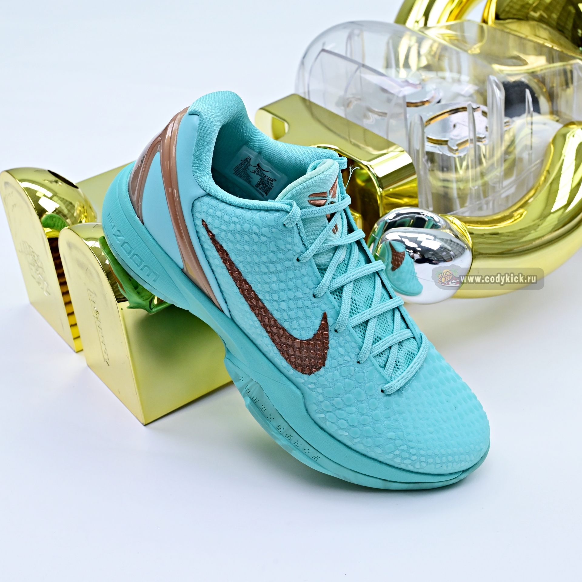 Jalen Brunson x Nike Zoom Kobe 6 Protro Statue of Liberty PE  IQ5774-300