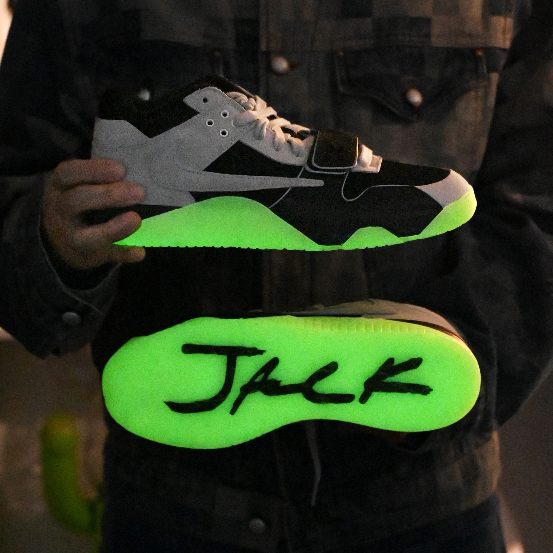 Travis Scott x Chase B x Jordan Jumpman Jack  IH7971-001