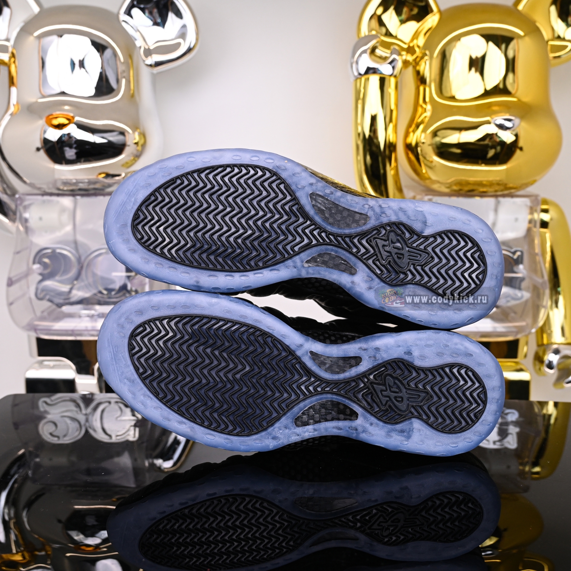 Nike Air Foamposite One  HF2902-002