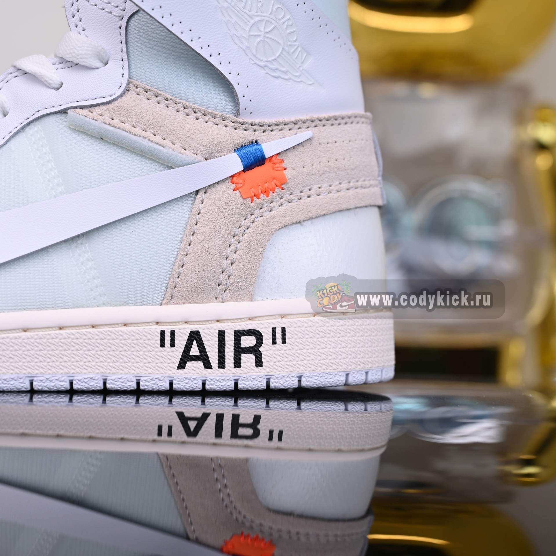 OFF-WHITE X AIR JORDAN 1 RETRO HIGH OG 'WHITE' 2018