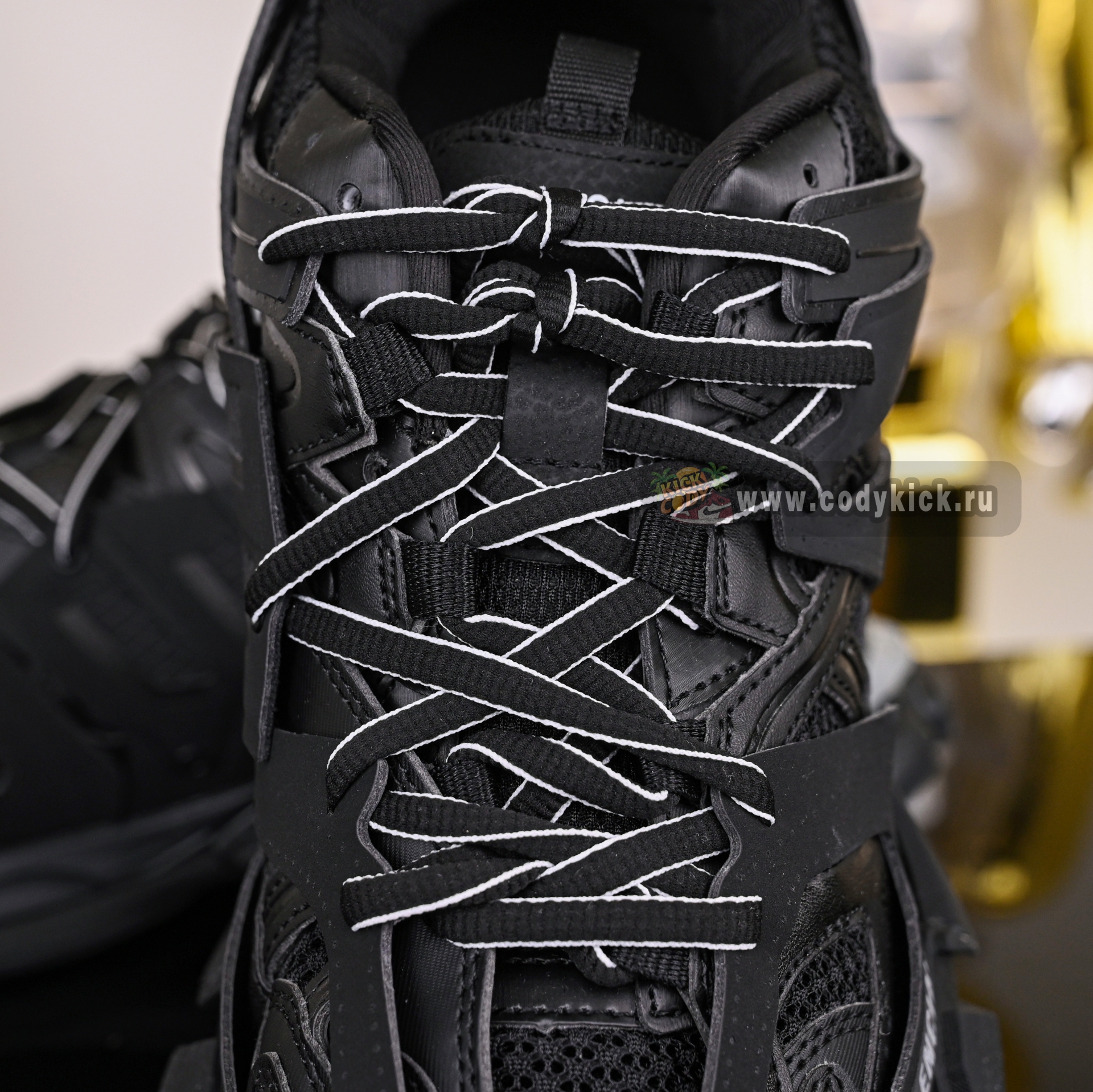 Balenciaga Track（LED）