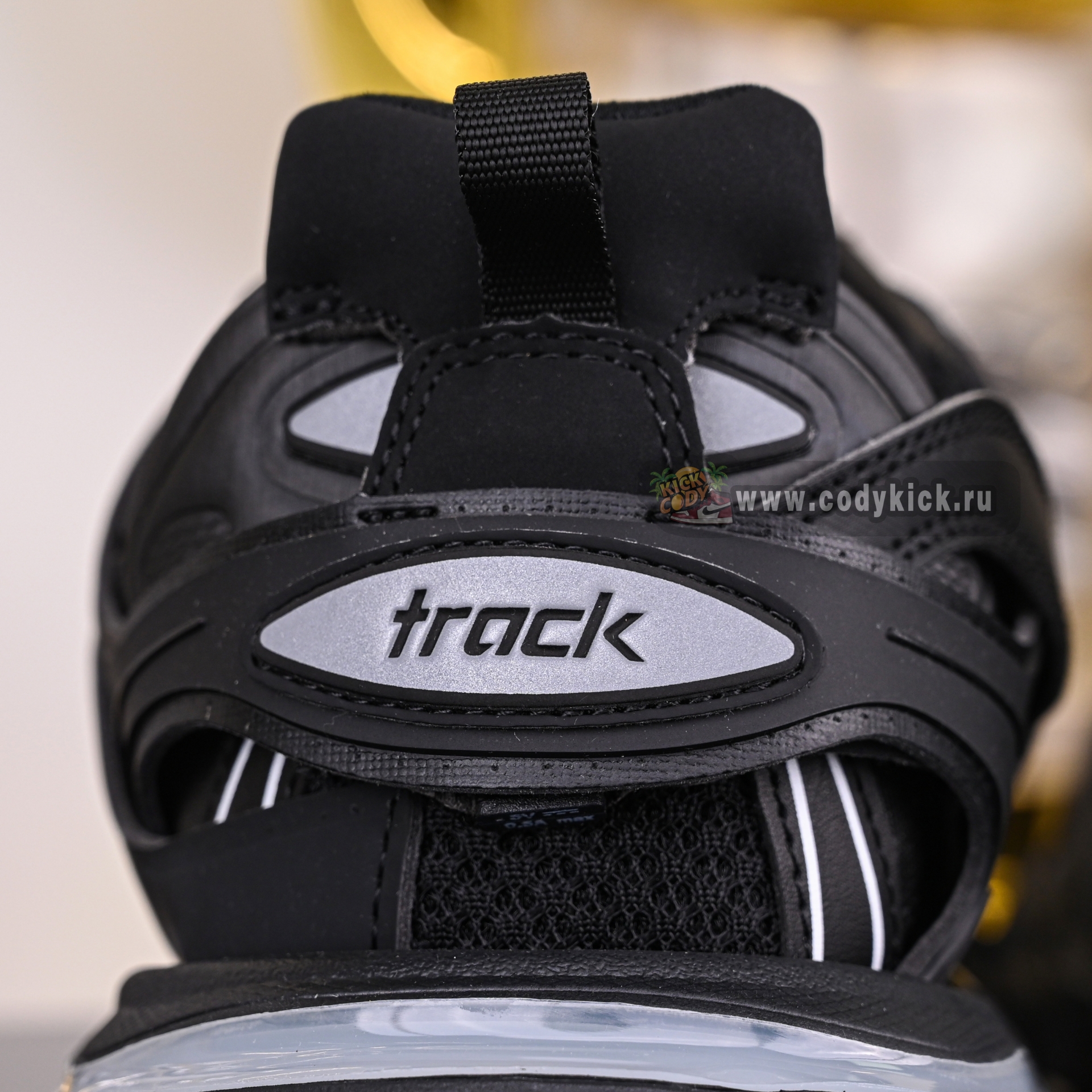 Balenciaga Track（LED）