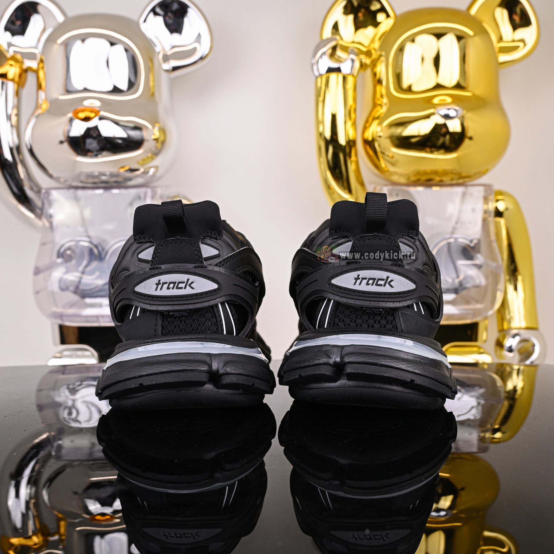 Balenciaga Track（LED）