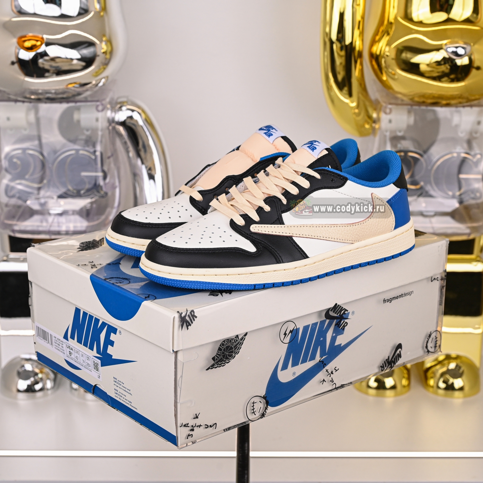 FRAGMENT DESIGN X TRAVIS SCOTT X AIR JORDAN 1 LOW DM7866-140