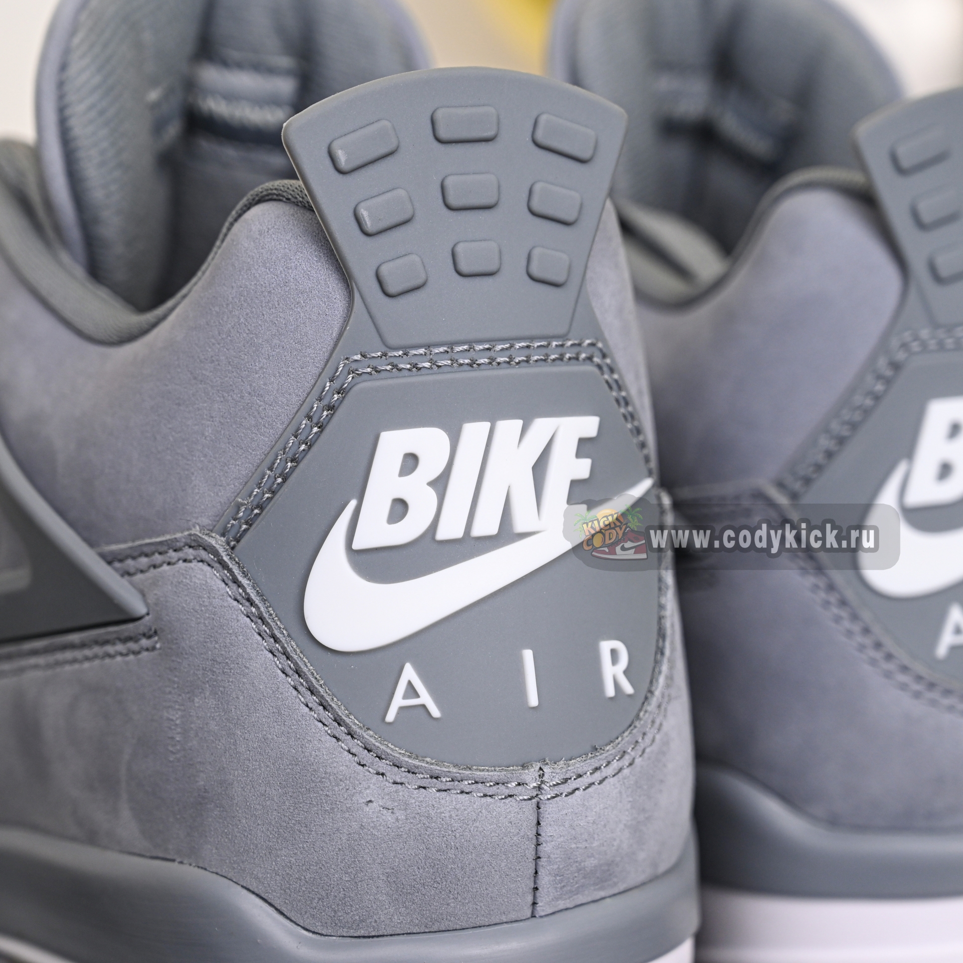 Nigel Sylvester X AIR JORDAN 4 RETRO HF4340-003