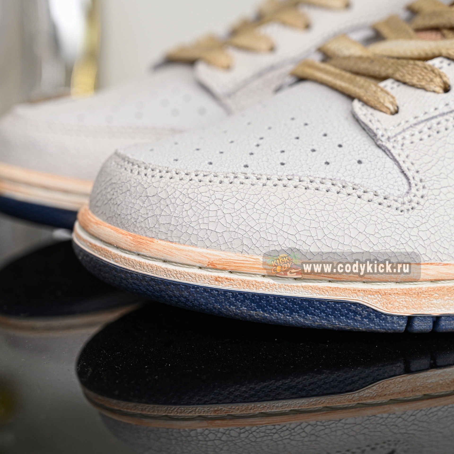 Nike x Stranger Things Dunk LowSP  IH6766-001