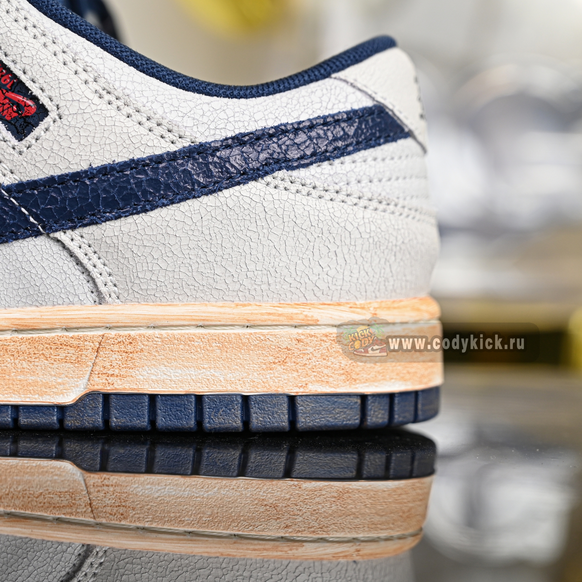 Nike x Stranger Things Dunk LowSP  IH6766-001