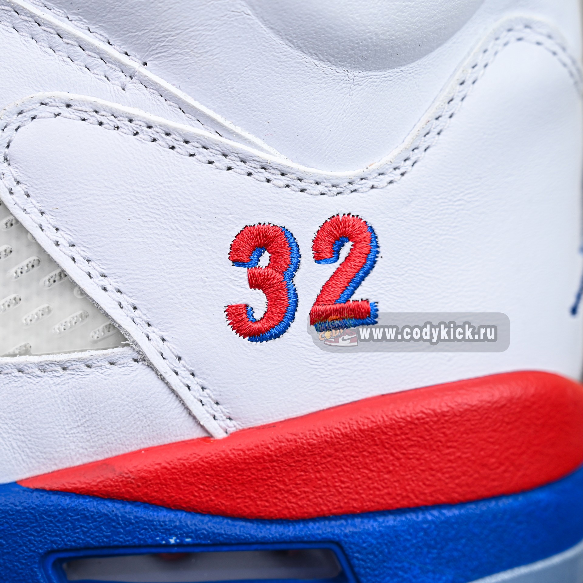 Air Jordan 5 Retro OG  HQ7978-102