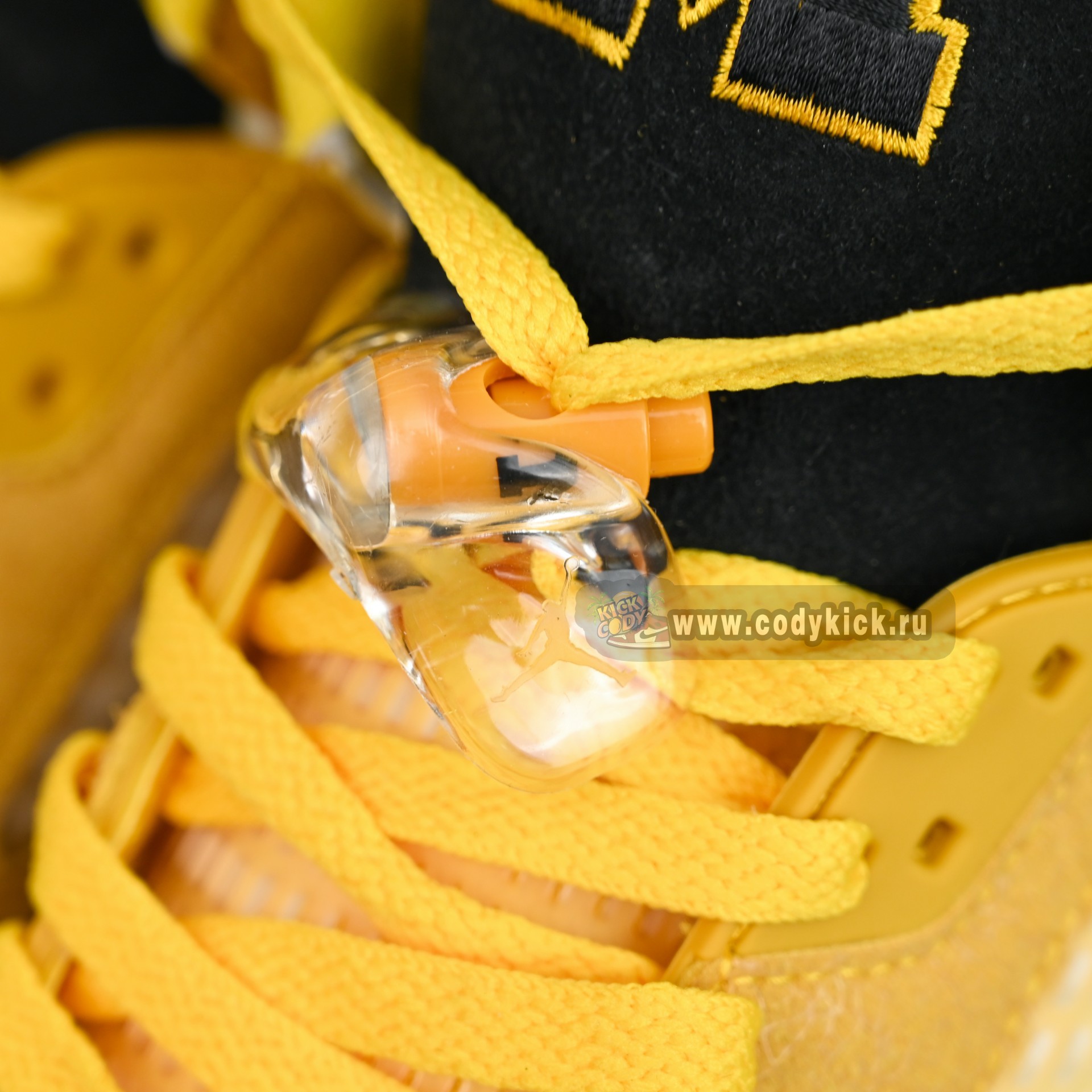 Air Jordan 5 Retro OG  HQ7978-701