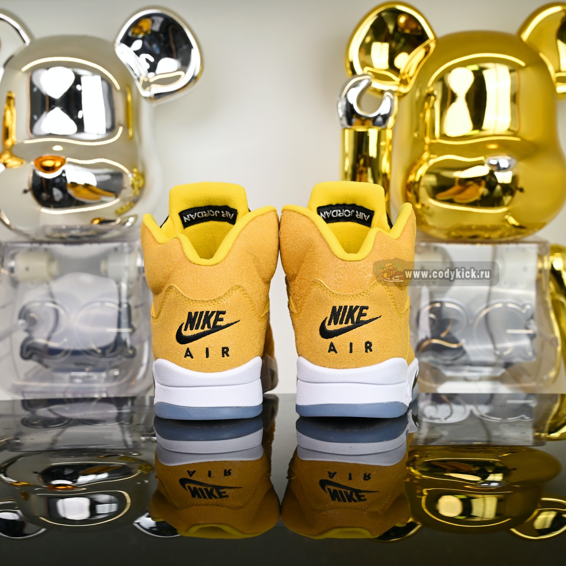 Air Jordan 5 Retro OG  HQ7978-701