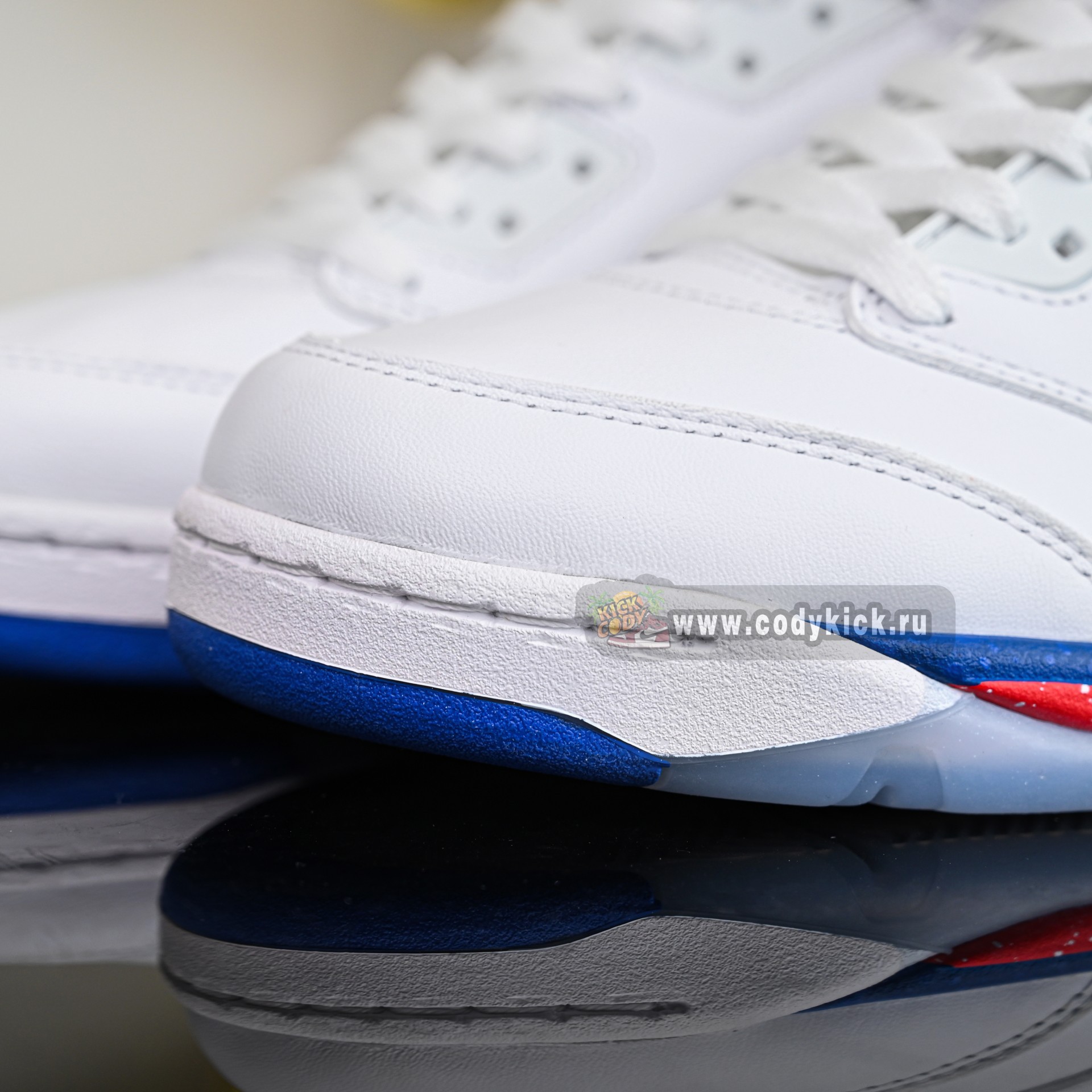 Air Jordan 5 Retro OG  HQ7978-102