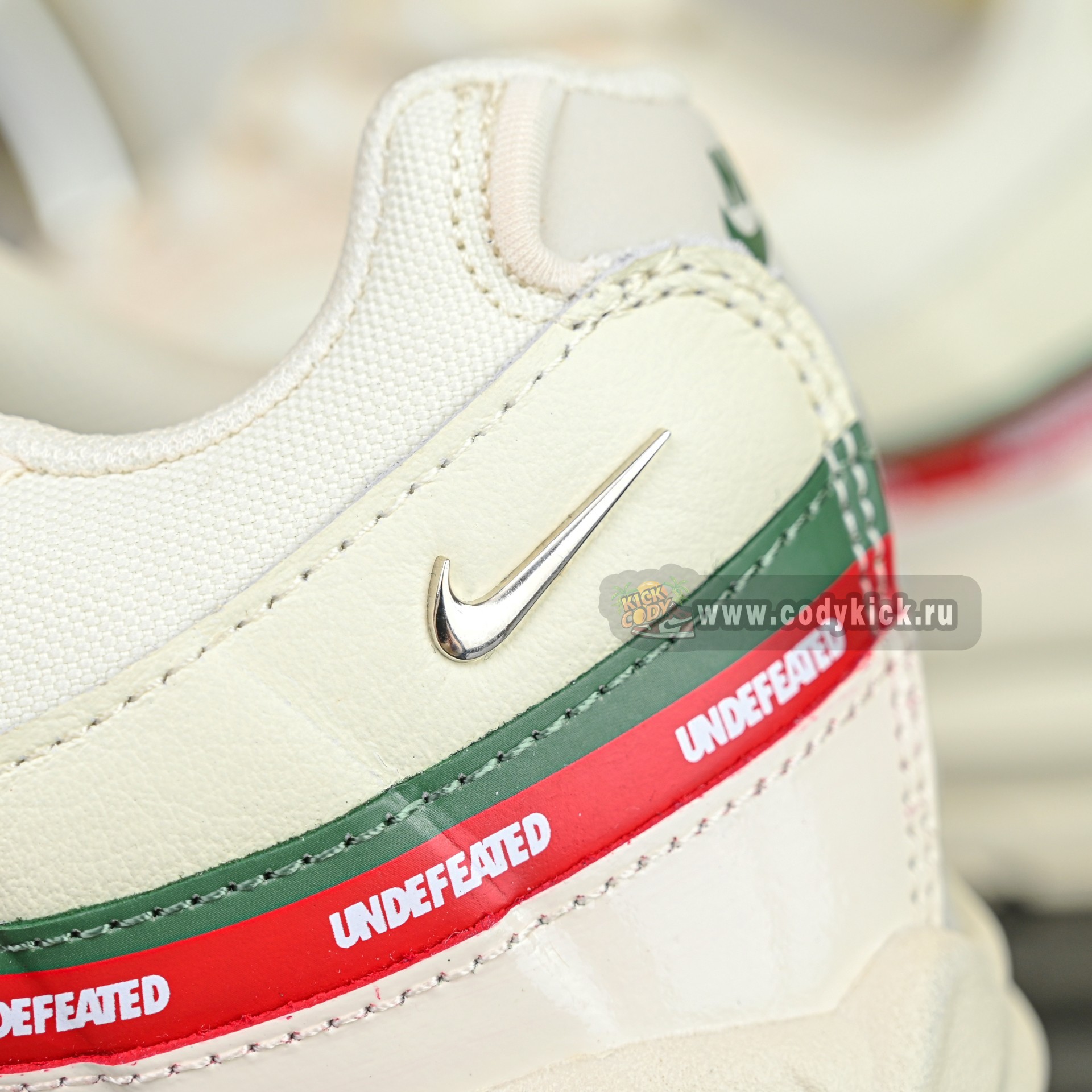 UNDEFEATED x Nike Air Max 95 OG Big Bubble   IB4453-100