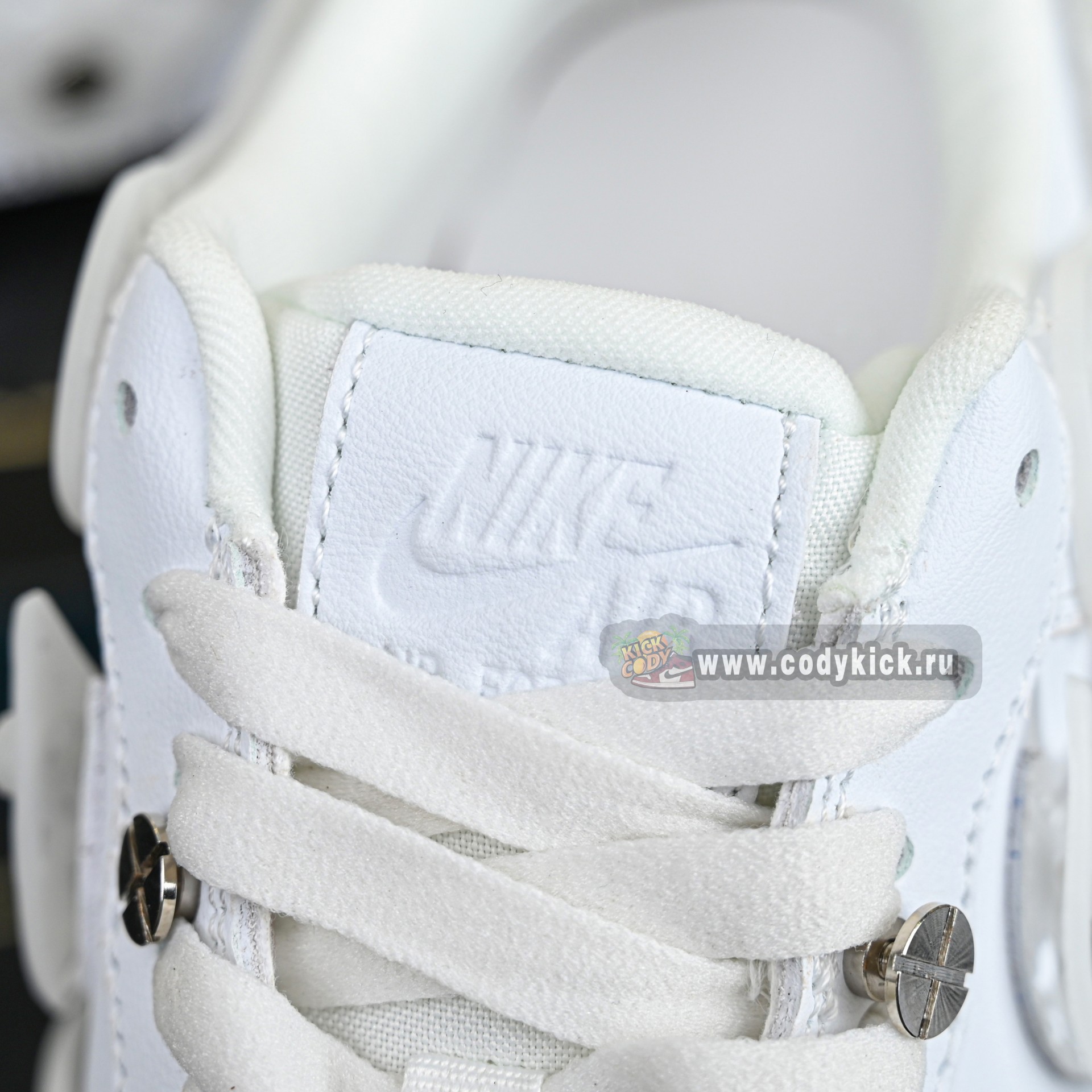 Swarovski X Nike Air Force 1 LXX  CV7668-100